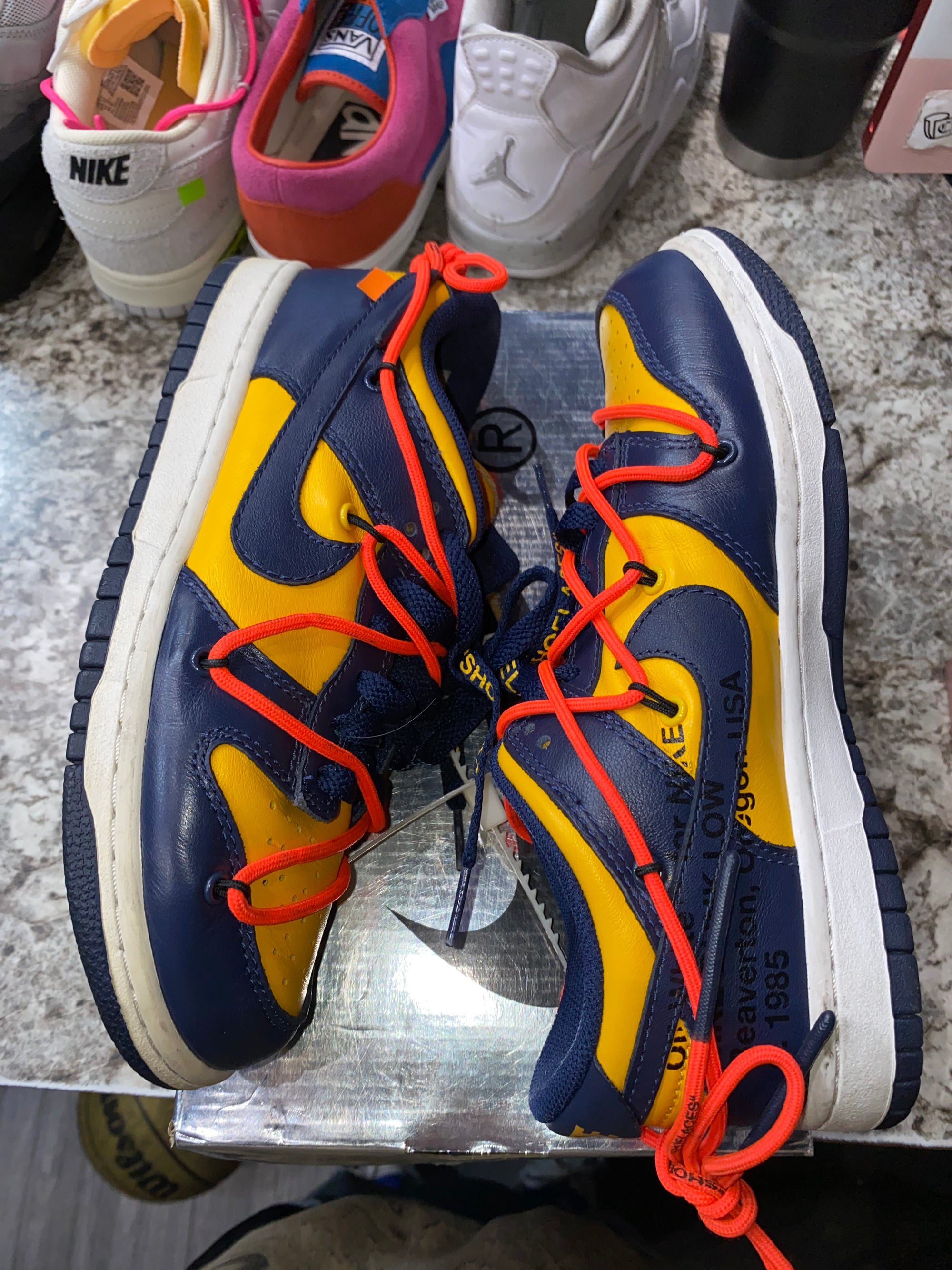 Nike Dunk Low Off-White University Gold