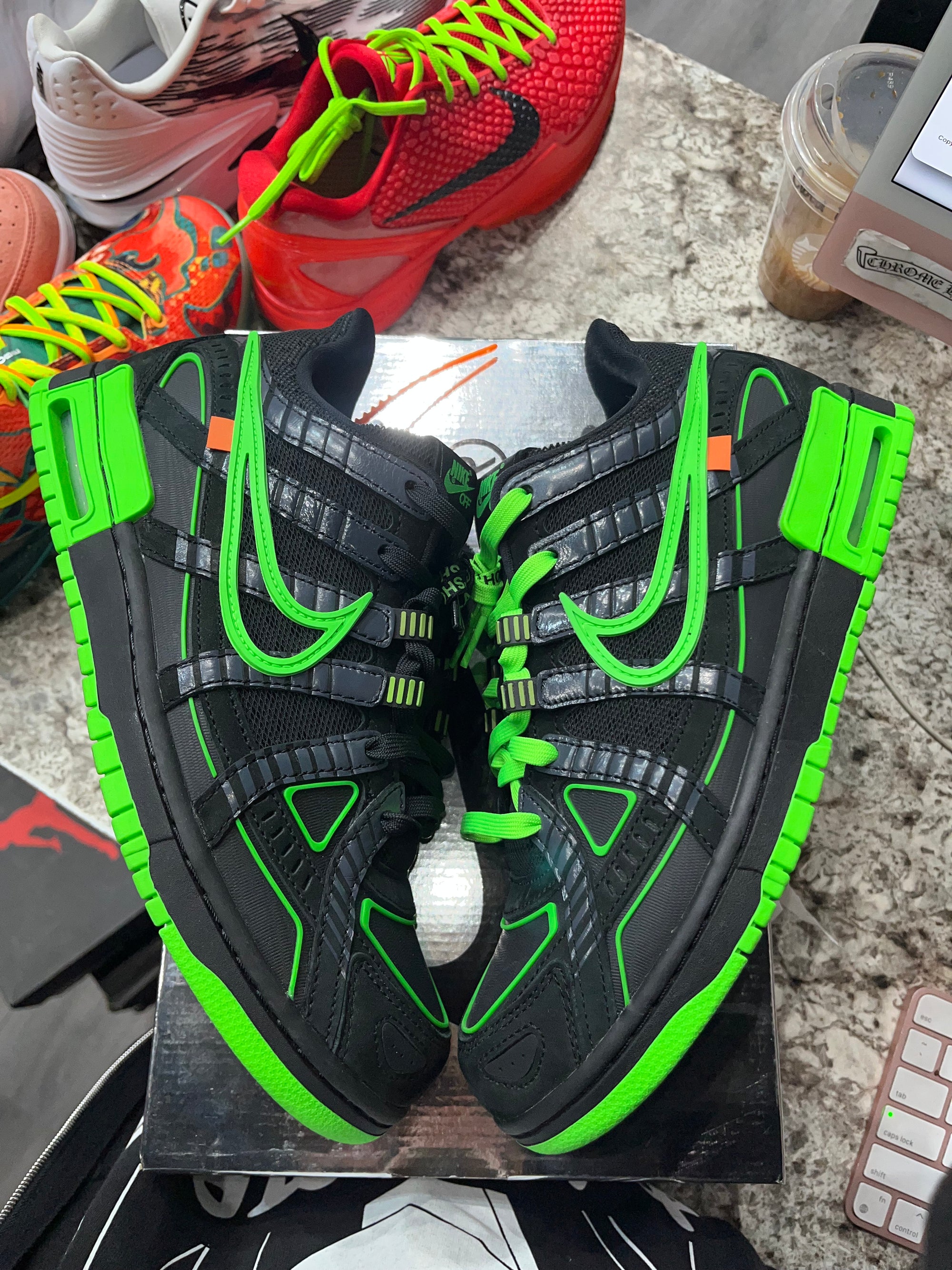 Nike Air Rubber Dunk Off-White Green Strike