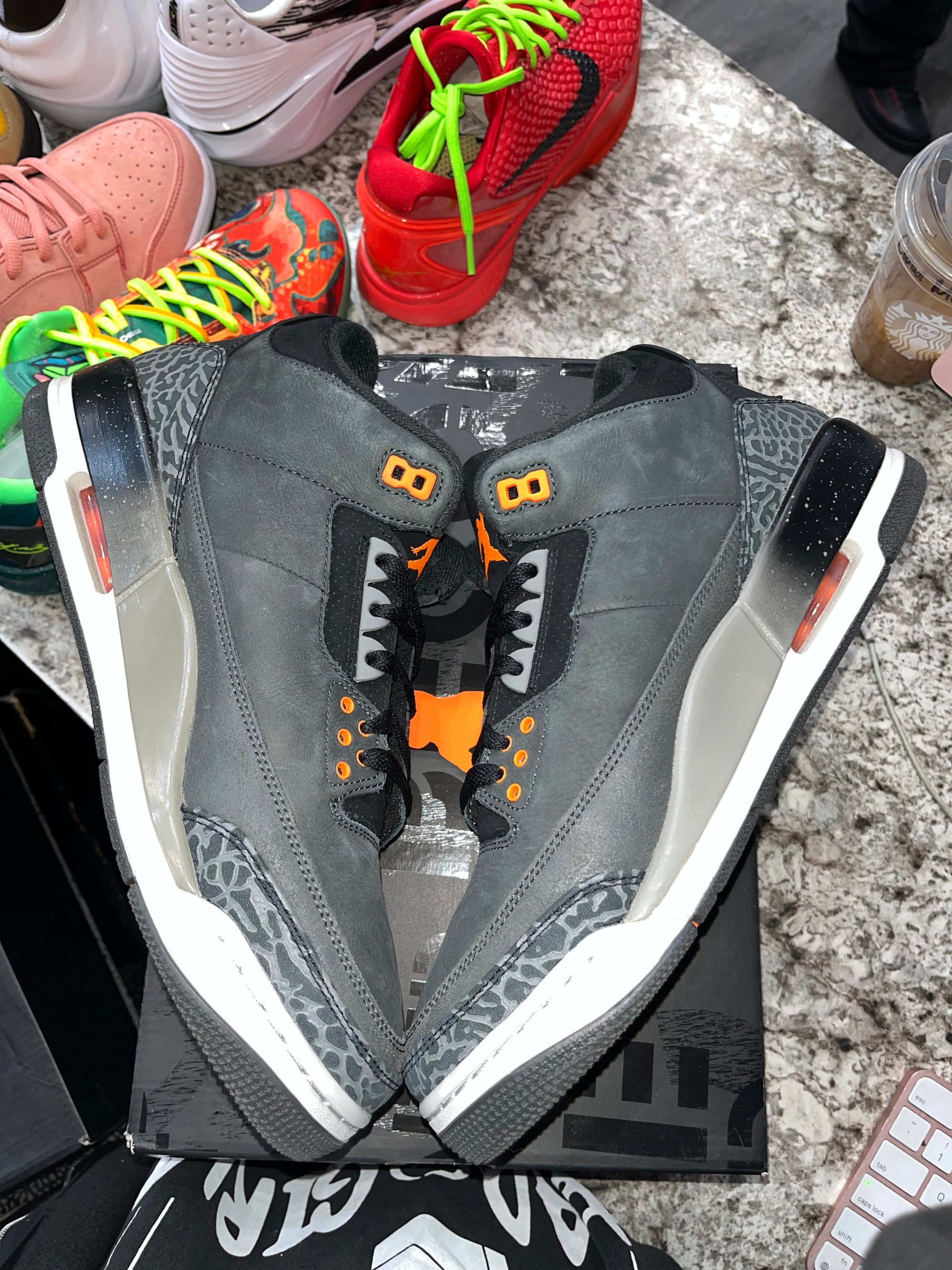 Jordan 3 Retro Fear Pack (2023)