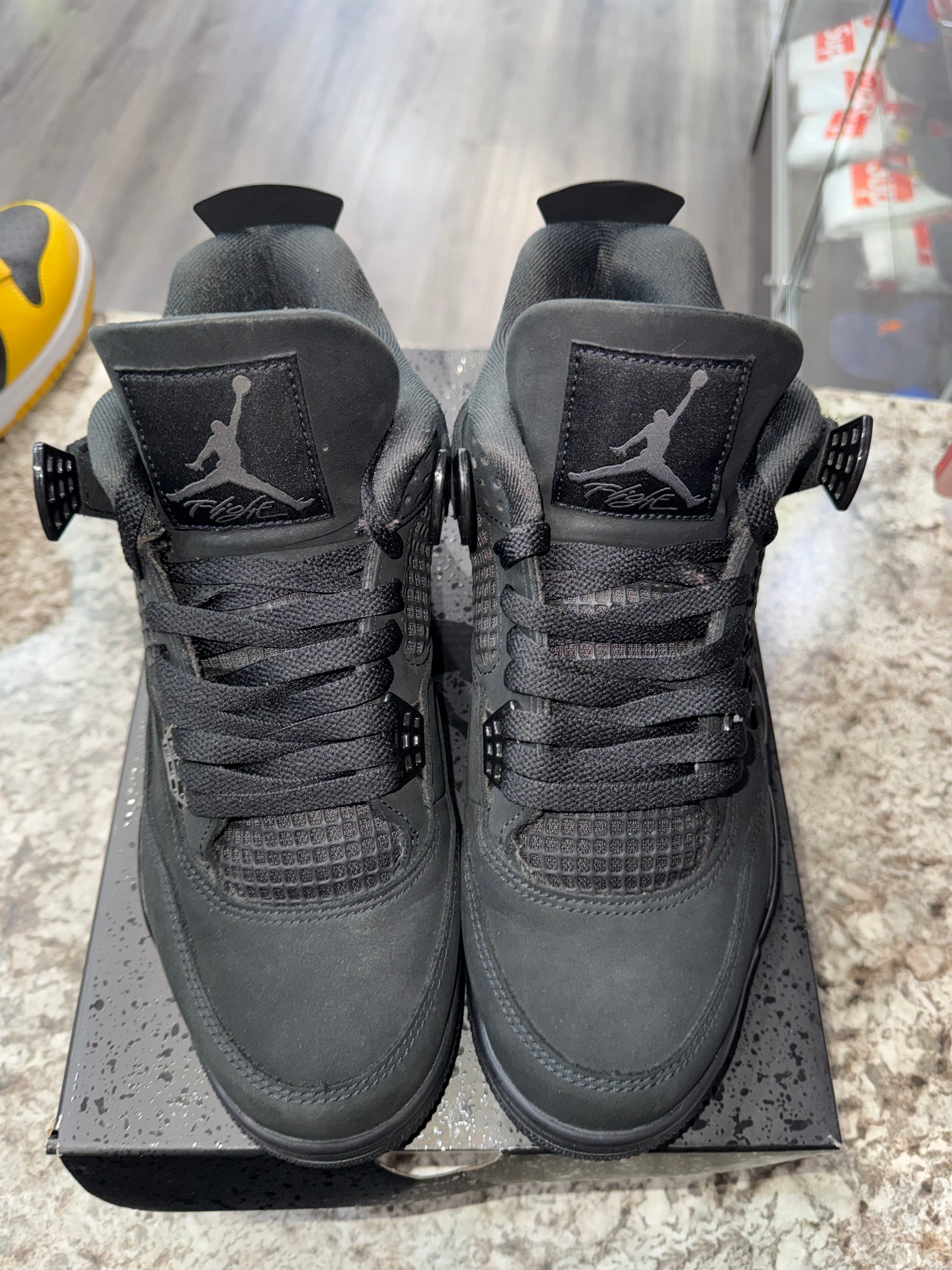 Jordan 4 Retro Black Cat (2025)