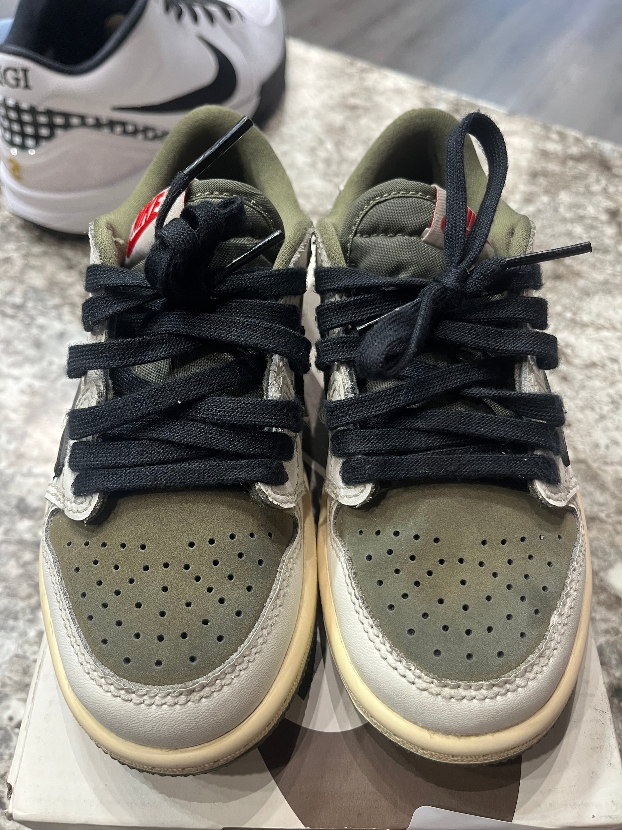 Jordan 1 Retro Low OG SP Travis Scott Medium Olive (PS)