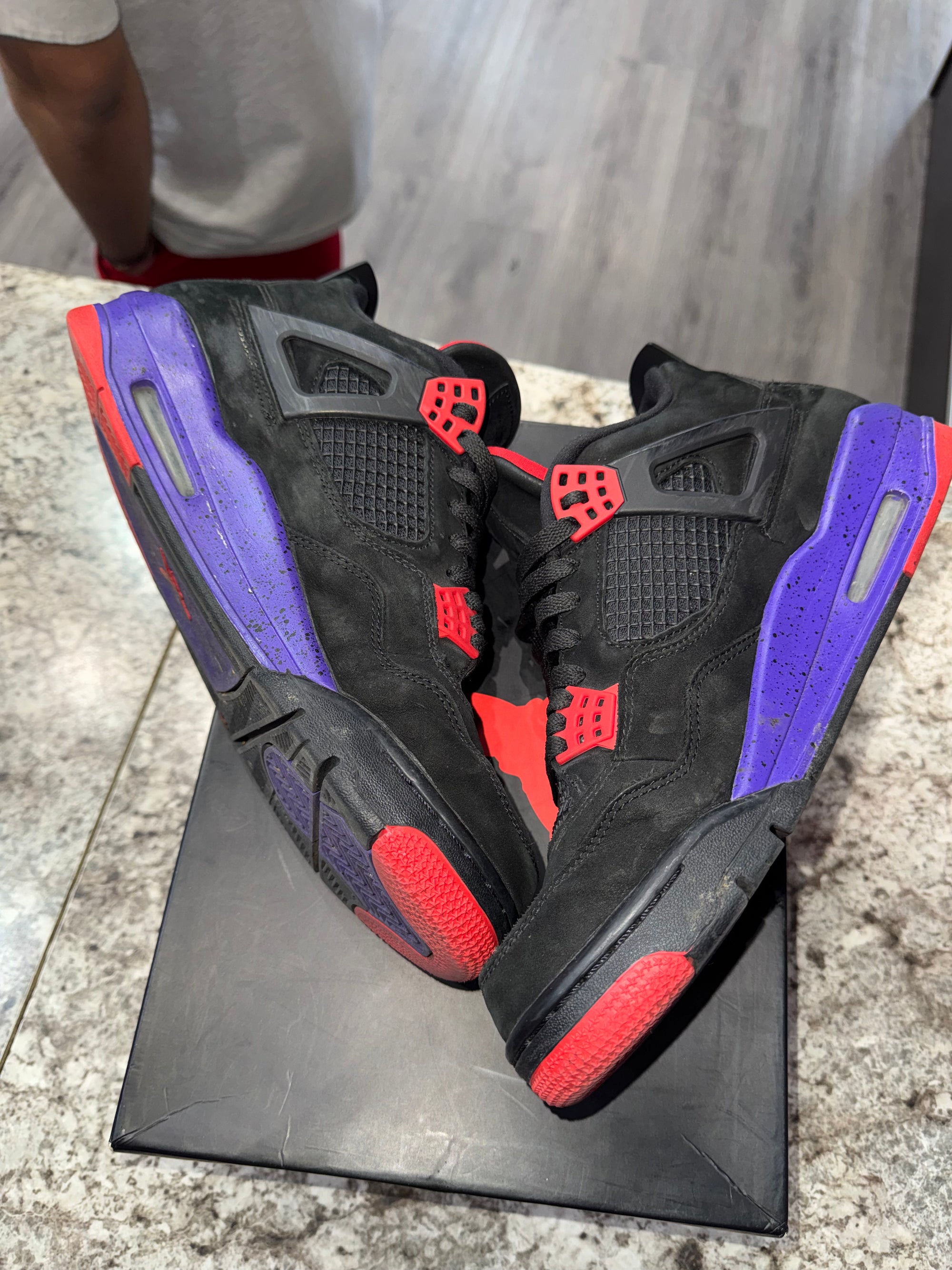 Jordan 4 Retro Raptors (2018)