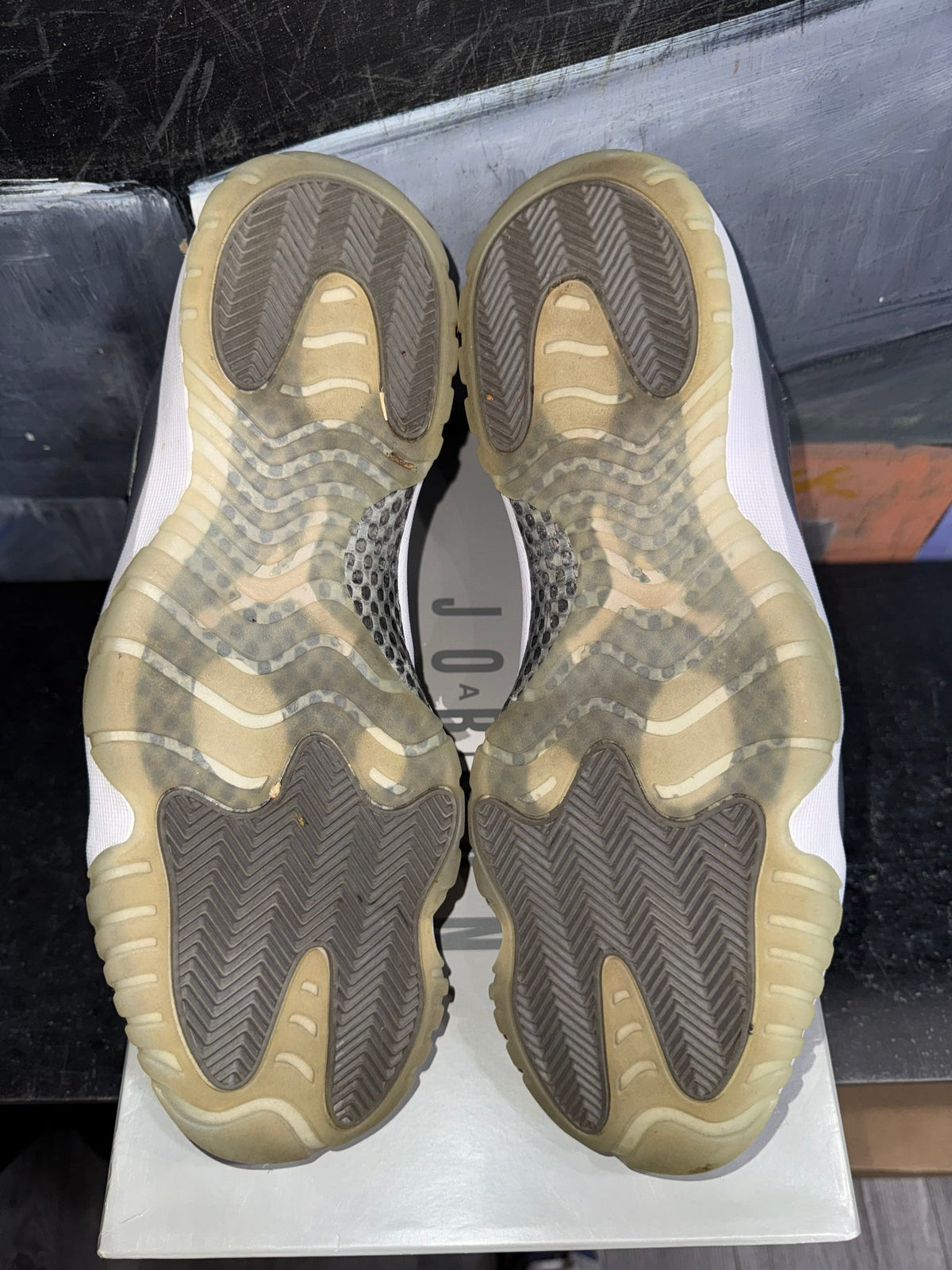 Jordan 11 Retro Cool Grey (2021)
