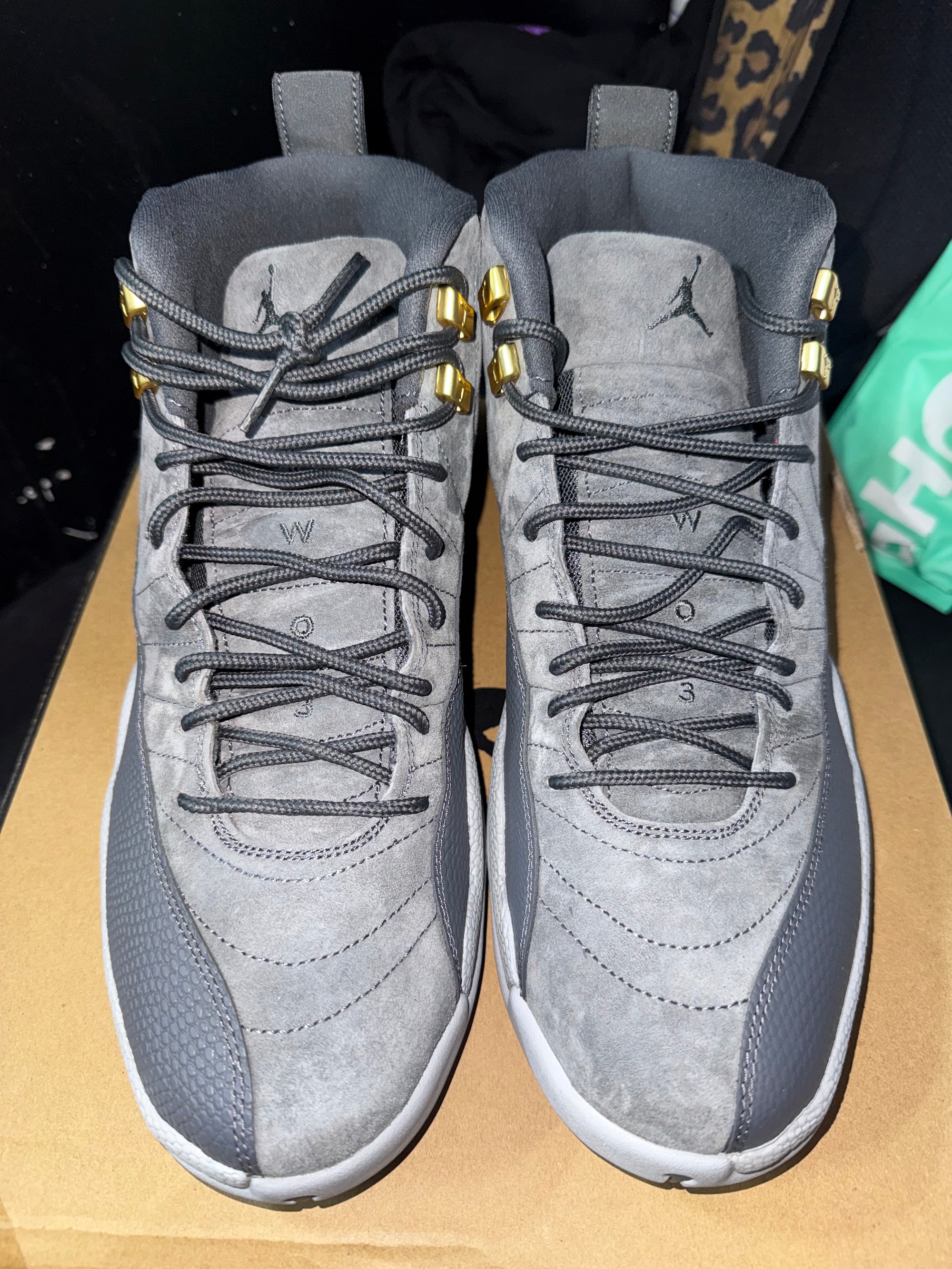 Jordan 12 Retro Dark Grey (DAMAGED BOX)