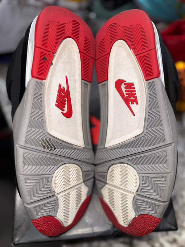 Jordan 4 Retro Bred (2019)