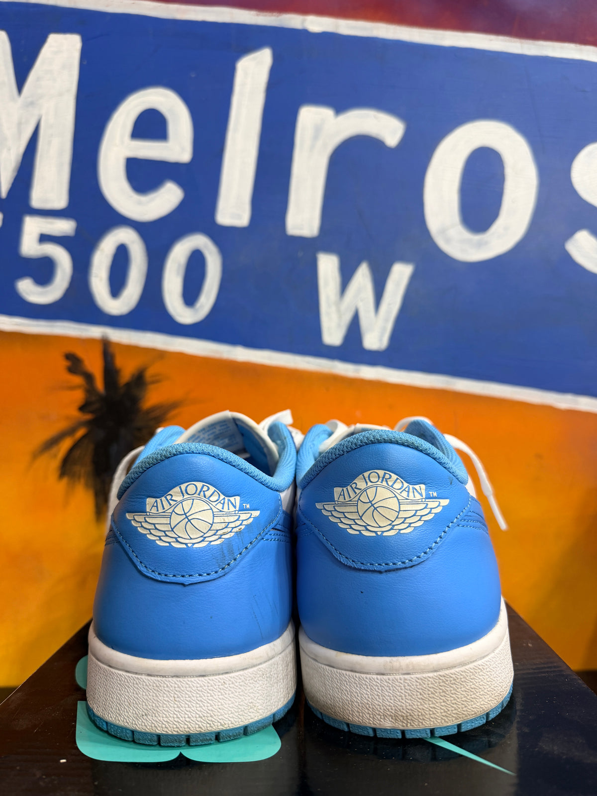 Jordan 1 Low SB UNC