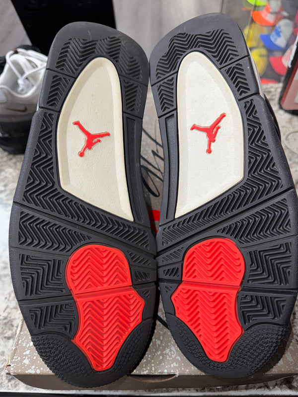 Jordan 4 Retro Taupe Haze (DAMAGED BOX)