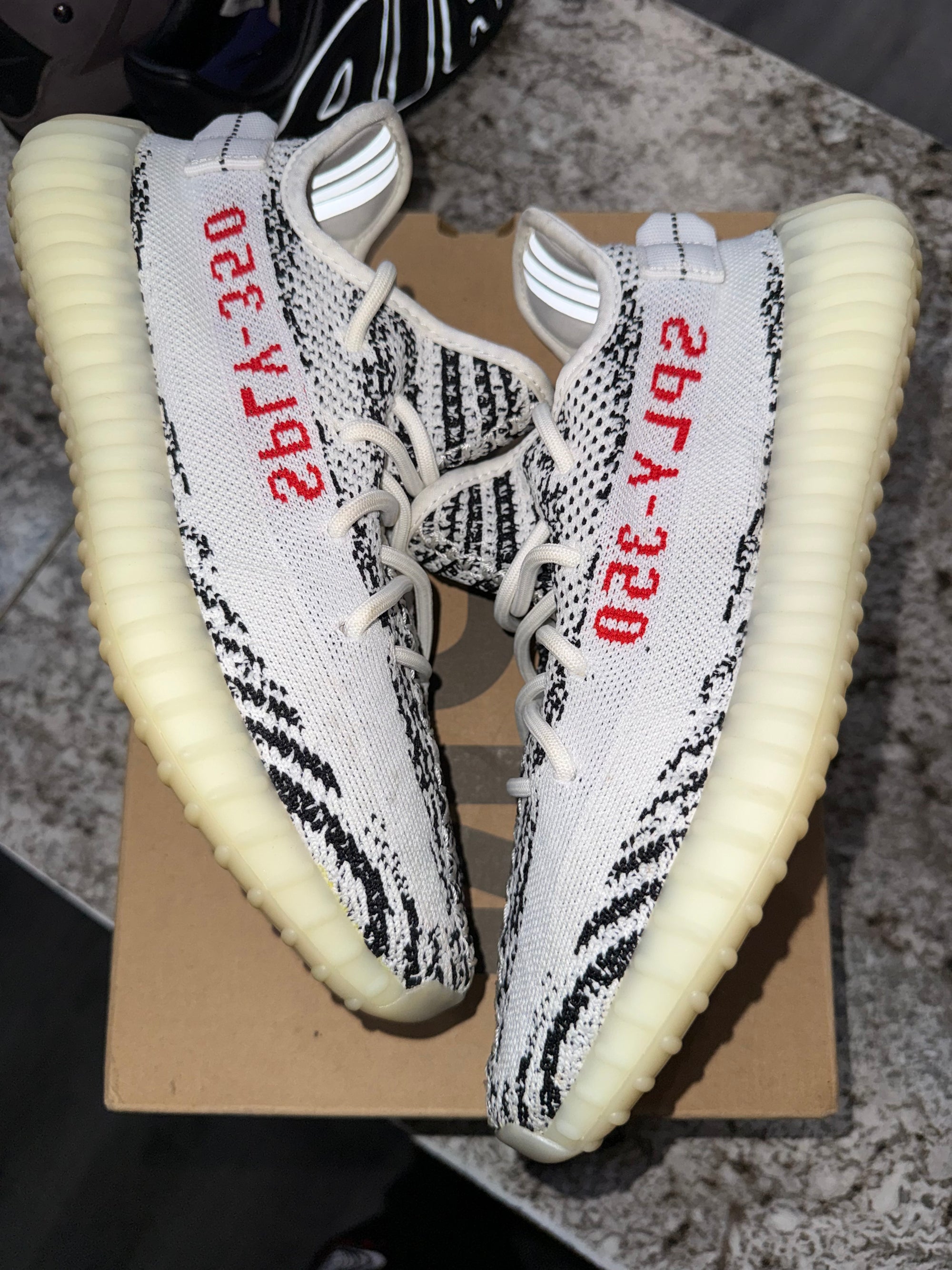 adidas Yeezy Boost 350 V2 Zebra