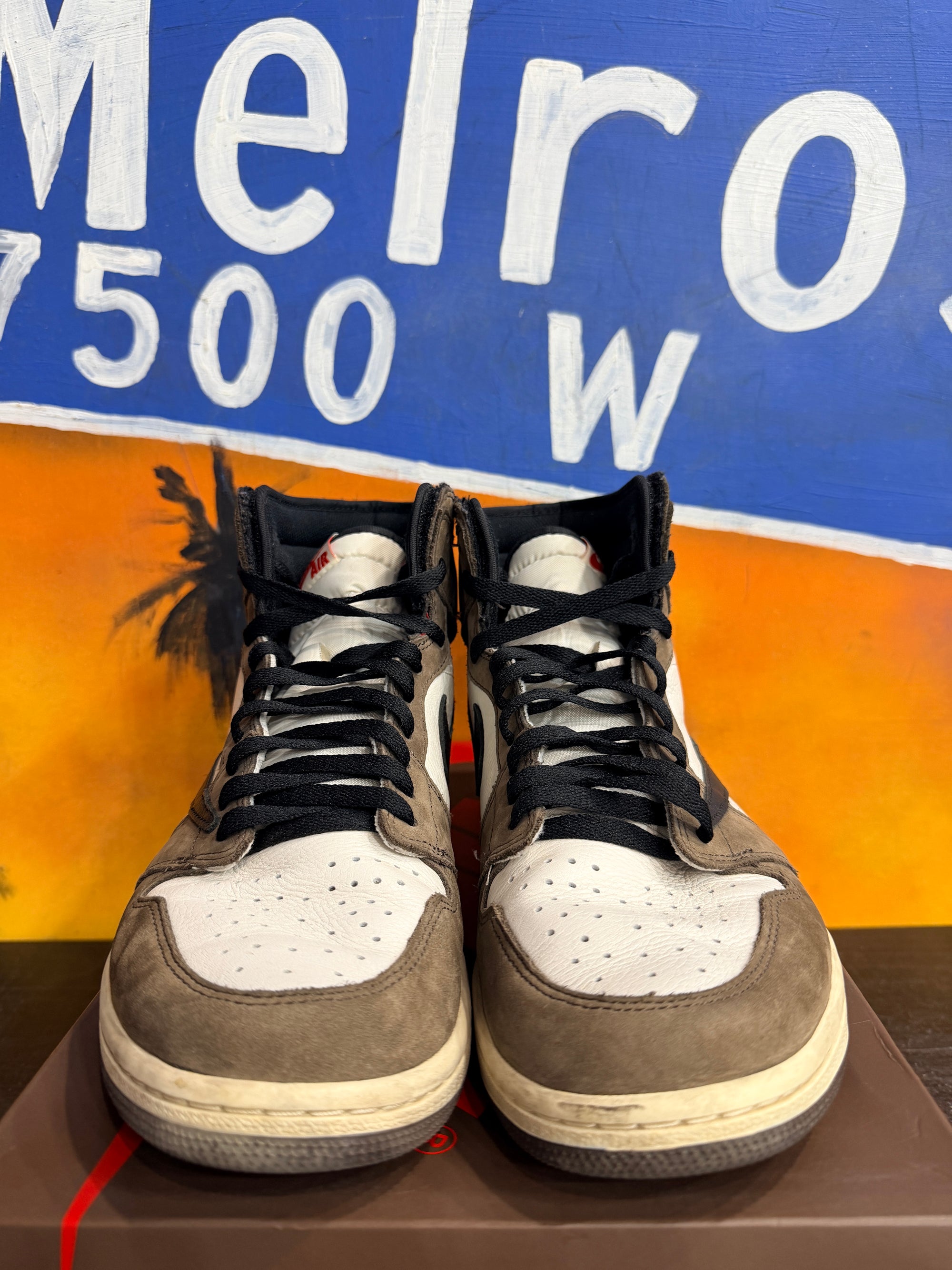 Jordan 1 Retro High OG SP Travis Scott Mocha
