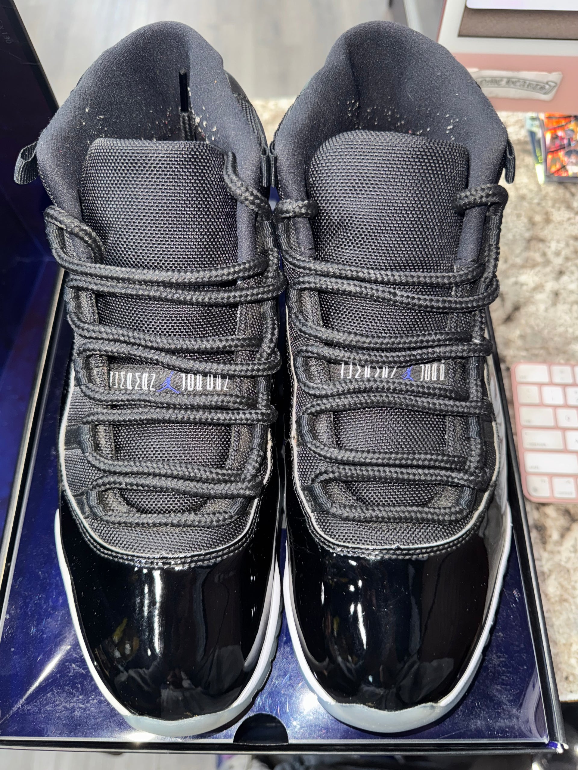 Jordan 11 Retro Space Jam (2016)