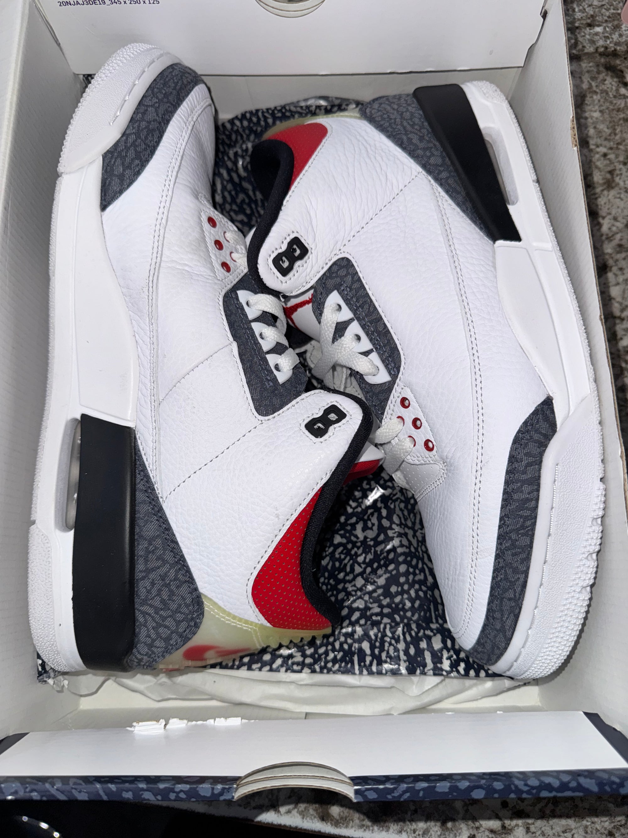Jordan 3 Retro SE Fire Red Denim (2020)