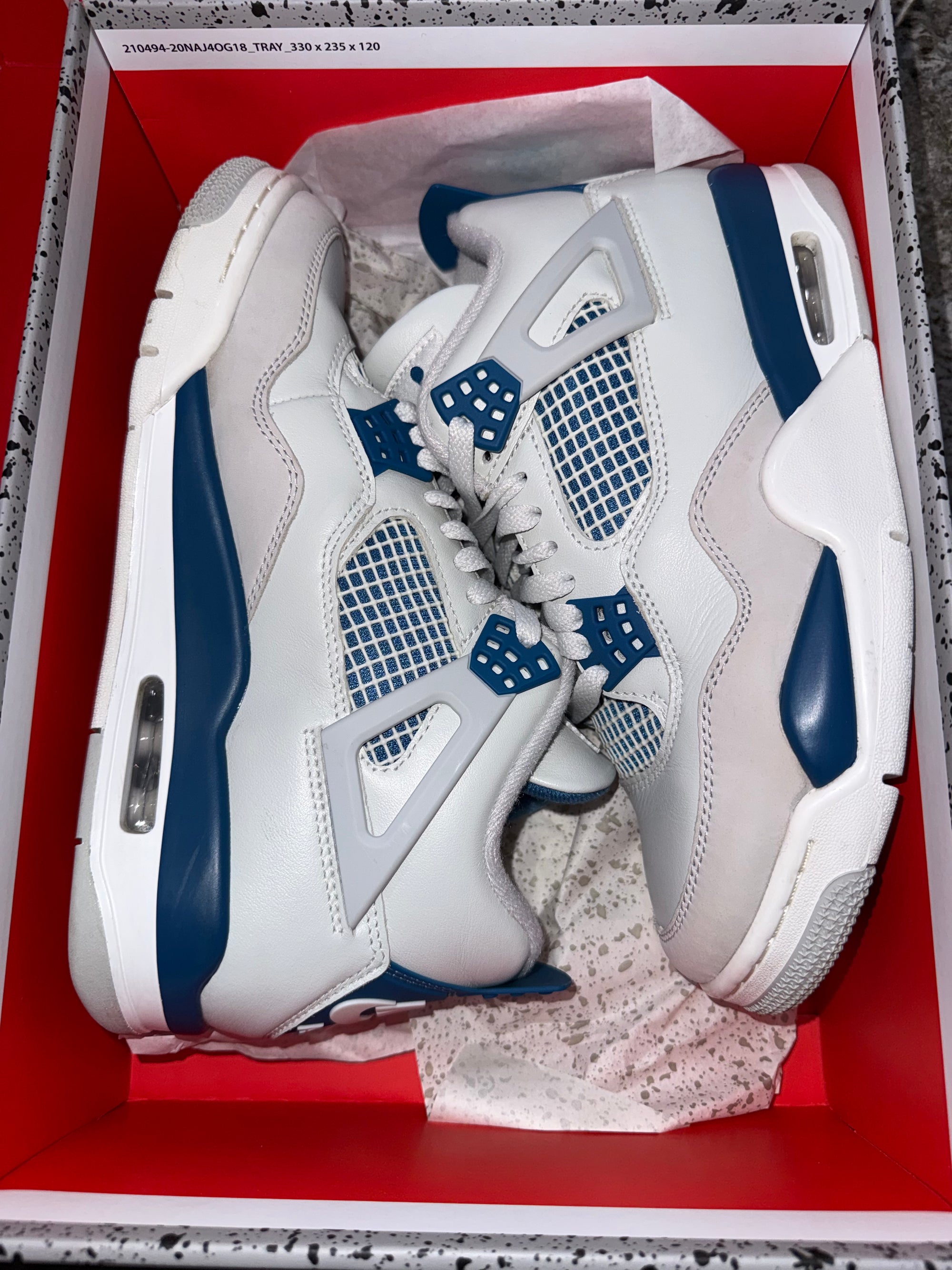 Jordan 4 Retro Military Blue (2024)