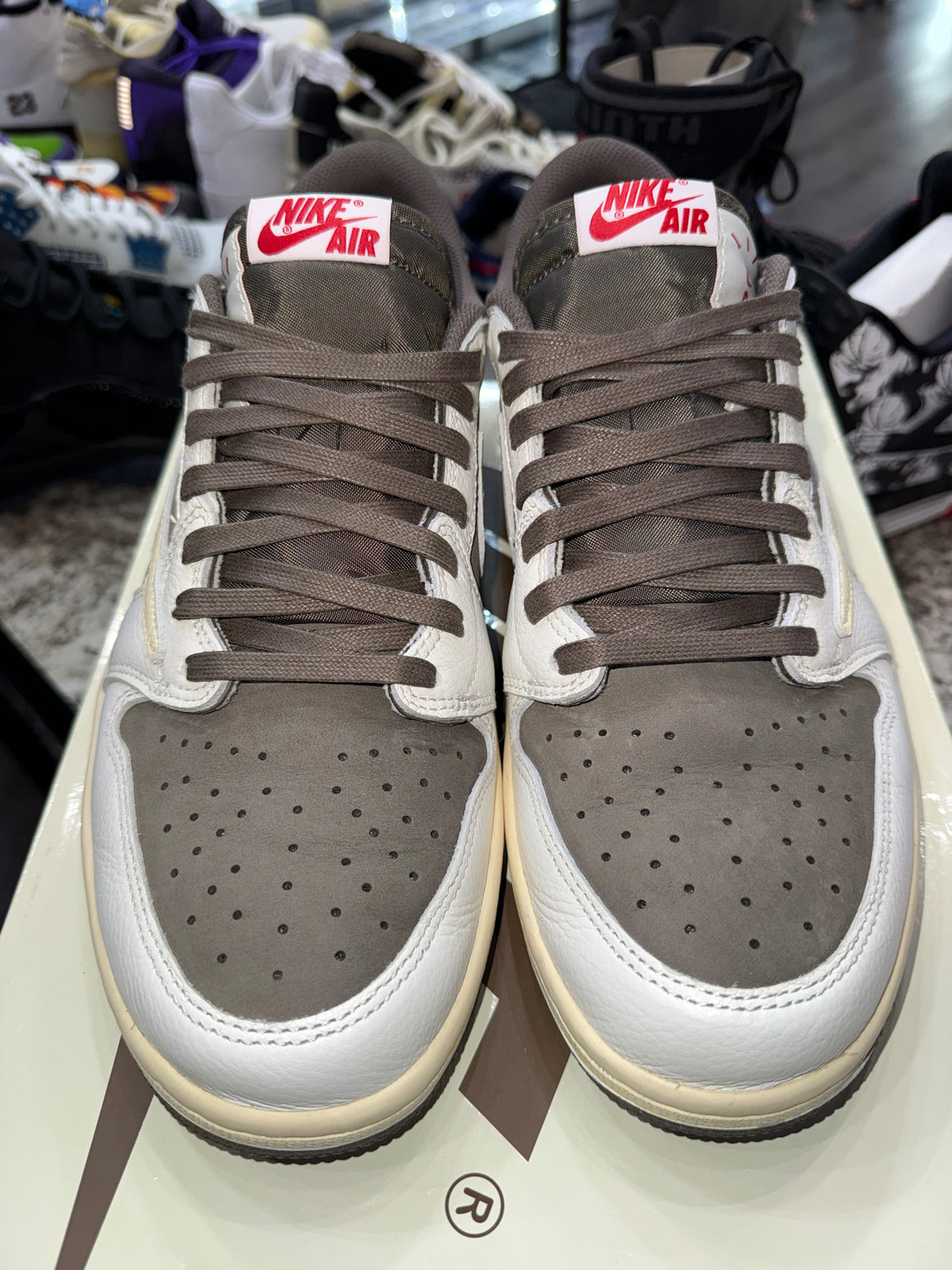 Jordan 1 Retro Low OG SP Travis Scott Reverse Mocha