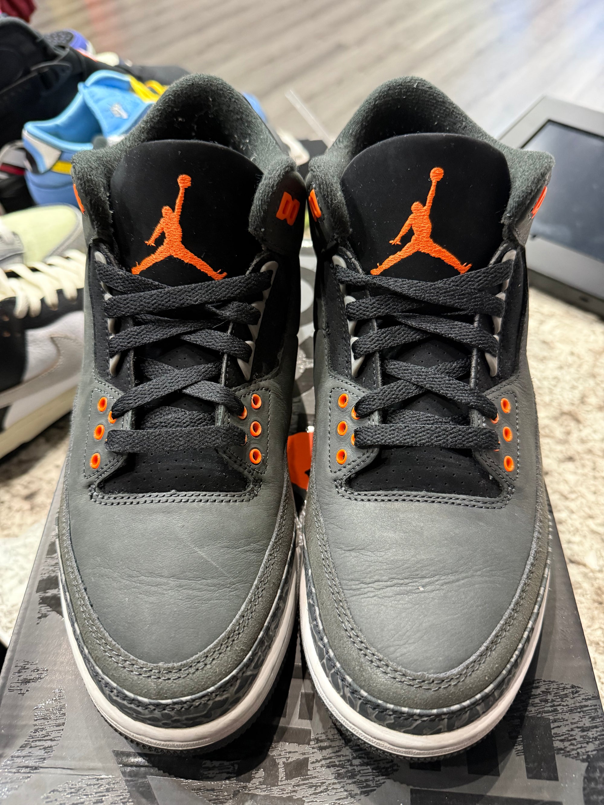 Jordan 3 Retro Fear Pack (2023)