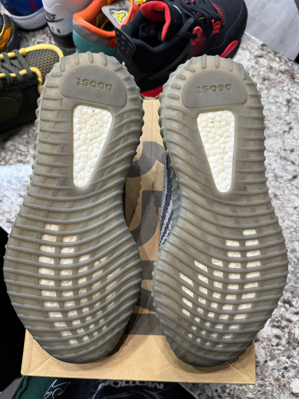 adidas Yeezy Boost 350 V2 Beluga 2.0