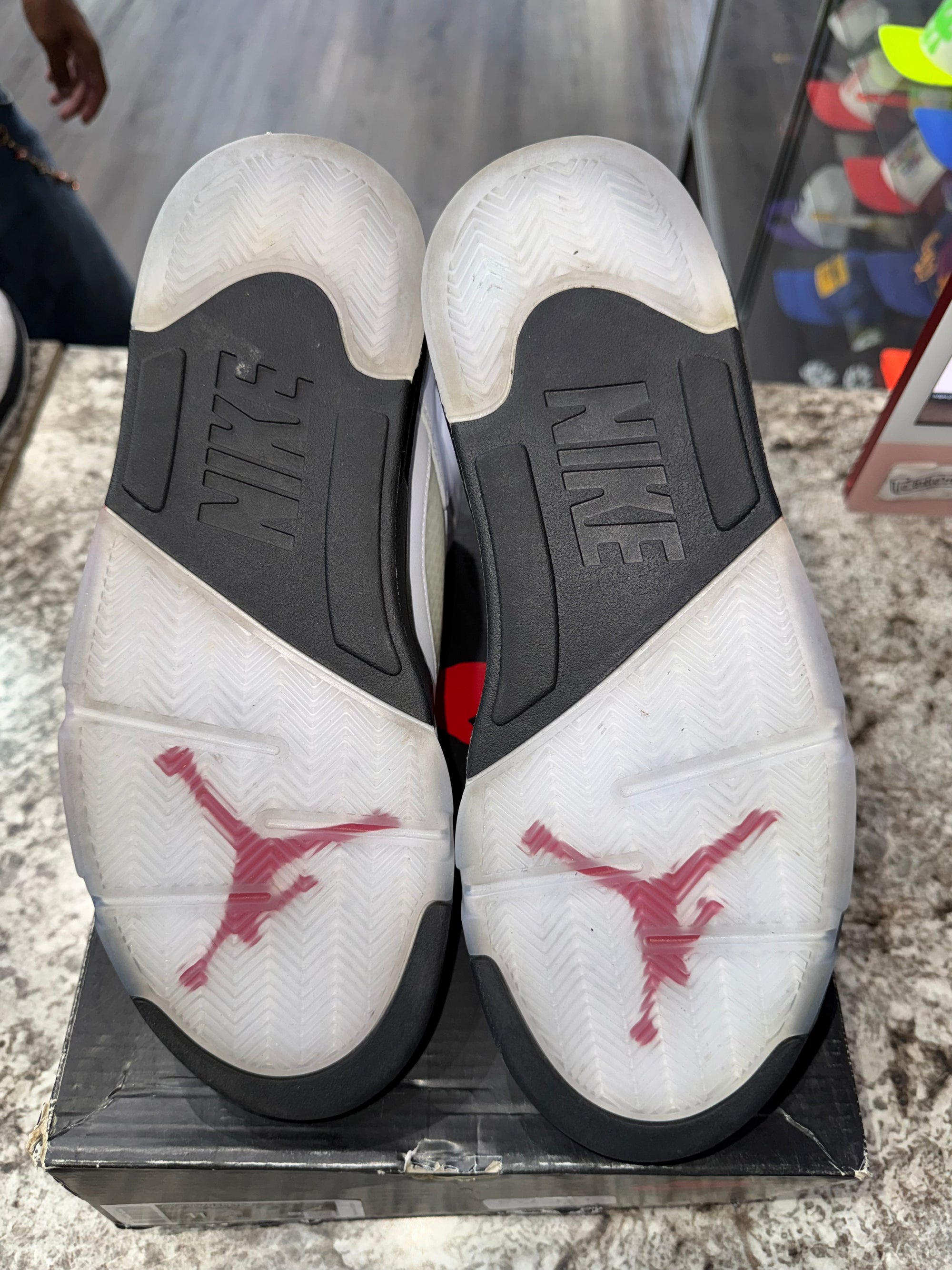 Jordan 5 Retro Fire Red Silver Tongue (2020)