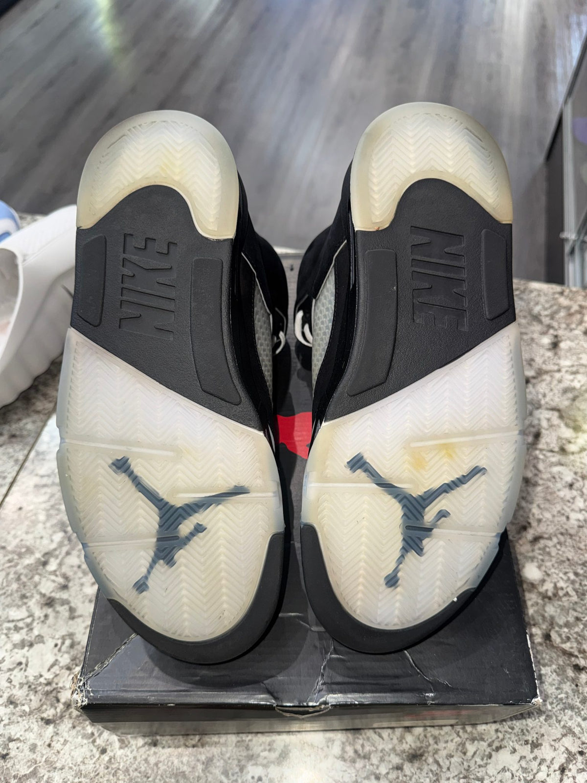 Jordan 5 Retro OG Black Metallic Reimagined