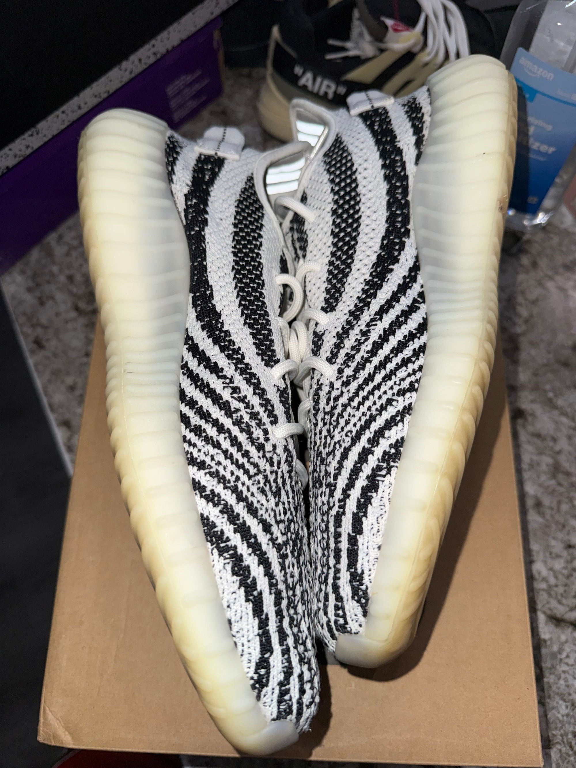 adidas Yeezy Boost 350 V2 Zebra