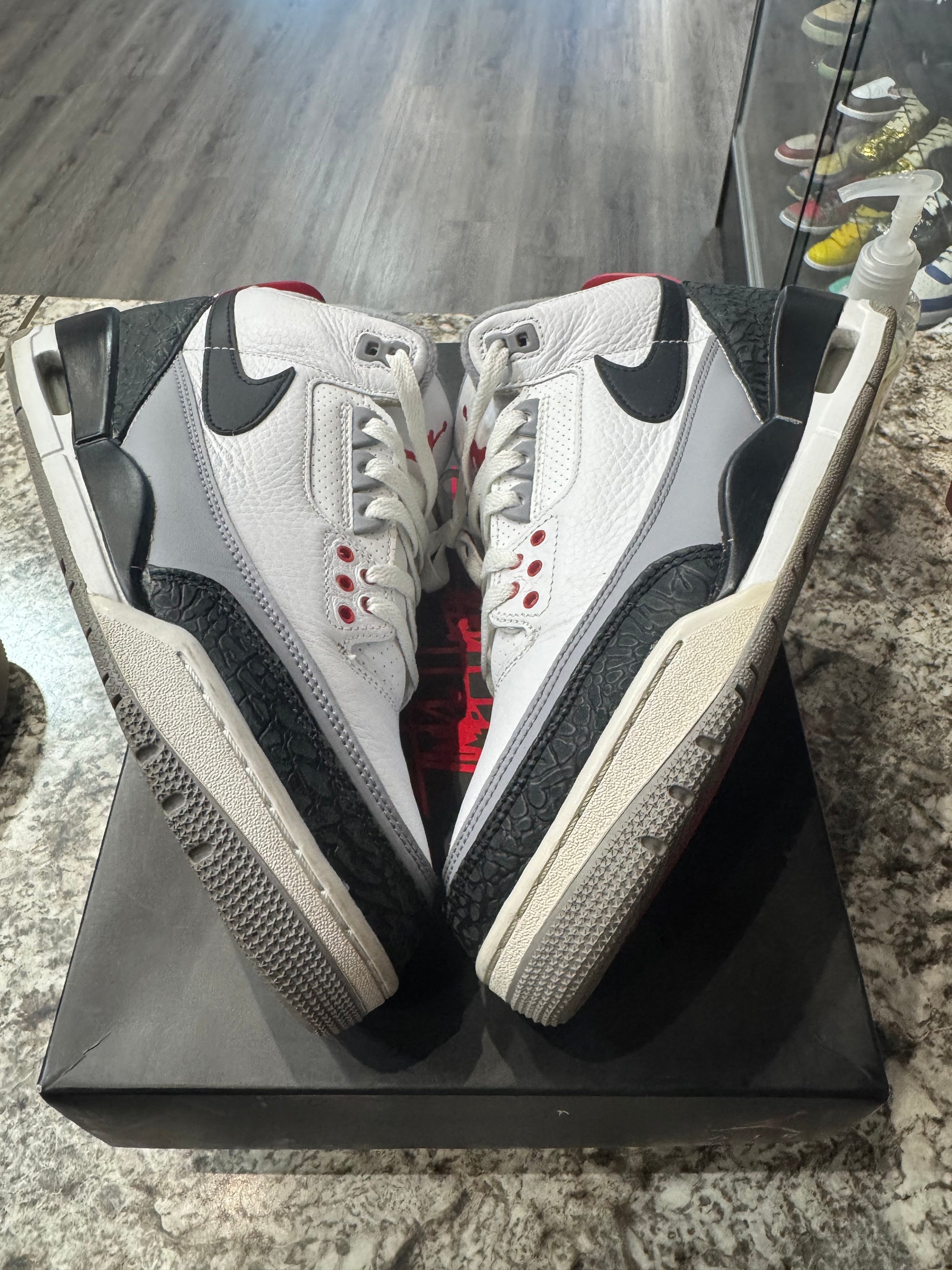 Jordan 3 Retro Tinker Hatfield