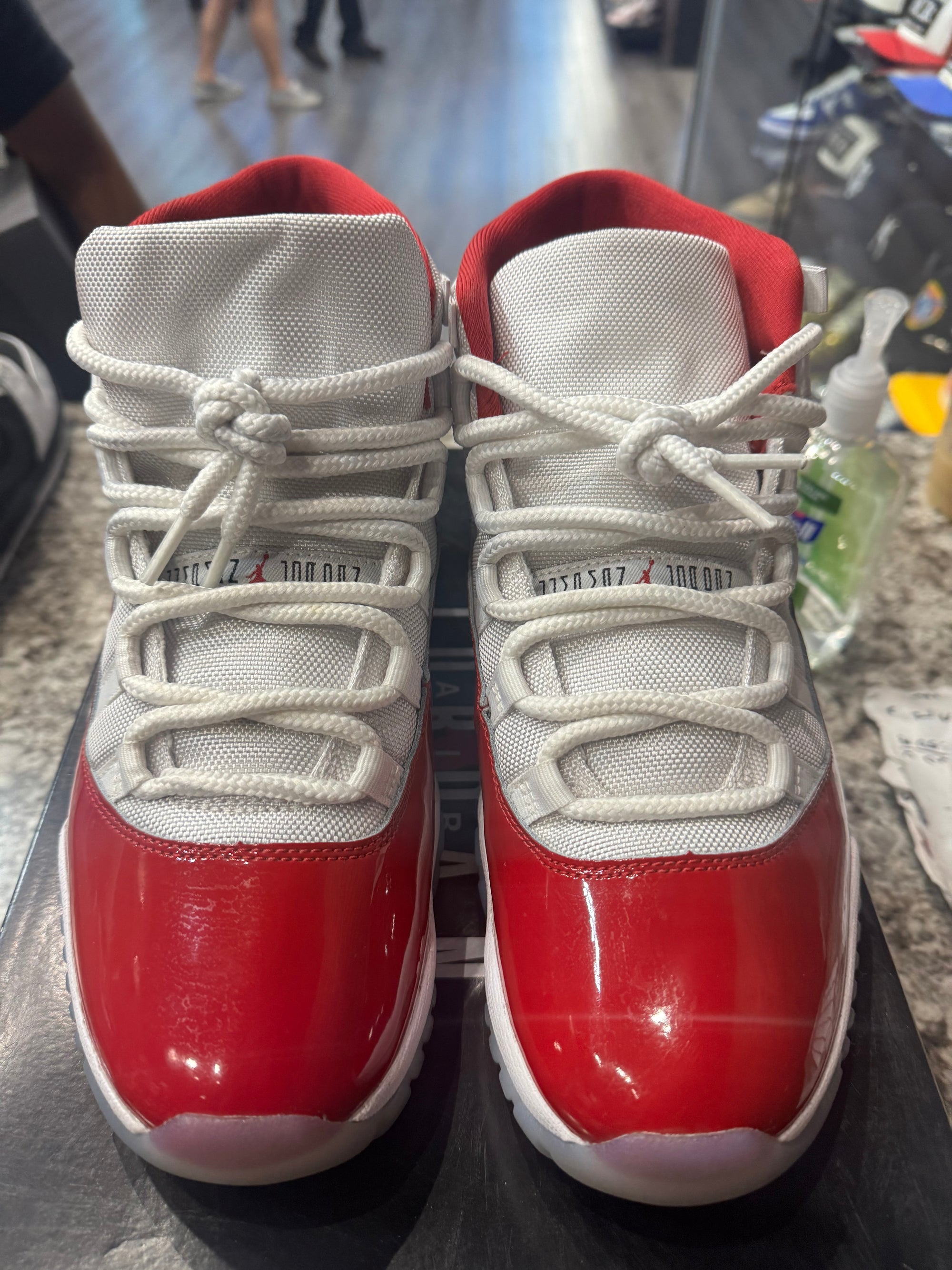 Jordan 11 Retro Cherry (2022)