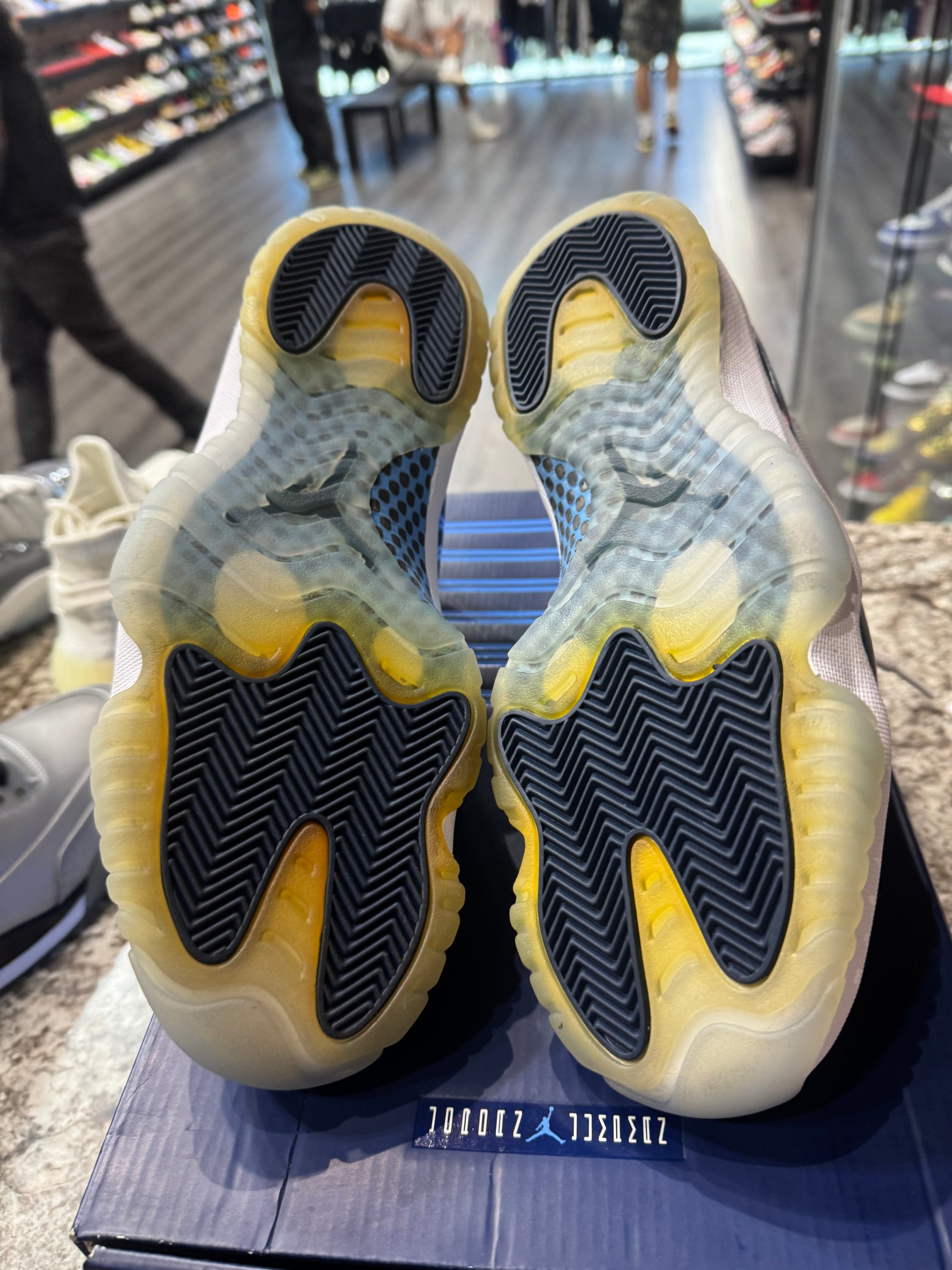 Jordan 11 Retro UNC Win Like 82