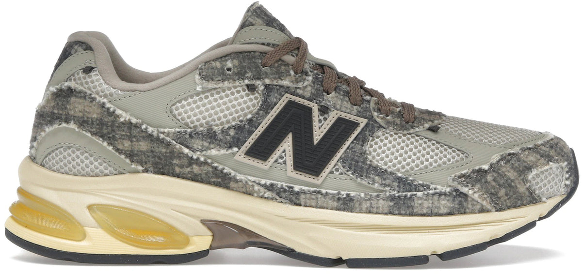 New Balance 2010 Joe Freshgoods Bag Lady