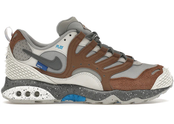 Nike Air Terra Humara Undefeated Archaeo Brown