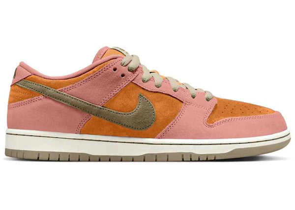 Nike SB Dunk Low Red Stardust