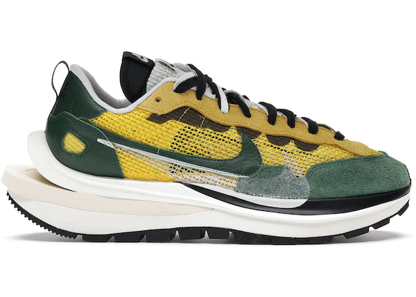 Nike Vaporwaffle sacai Tour Yellow Stadium Green