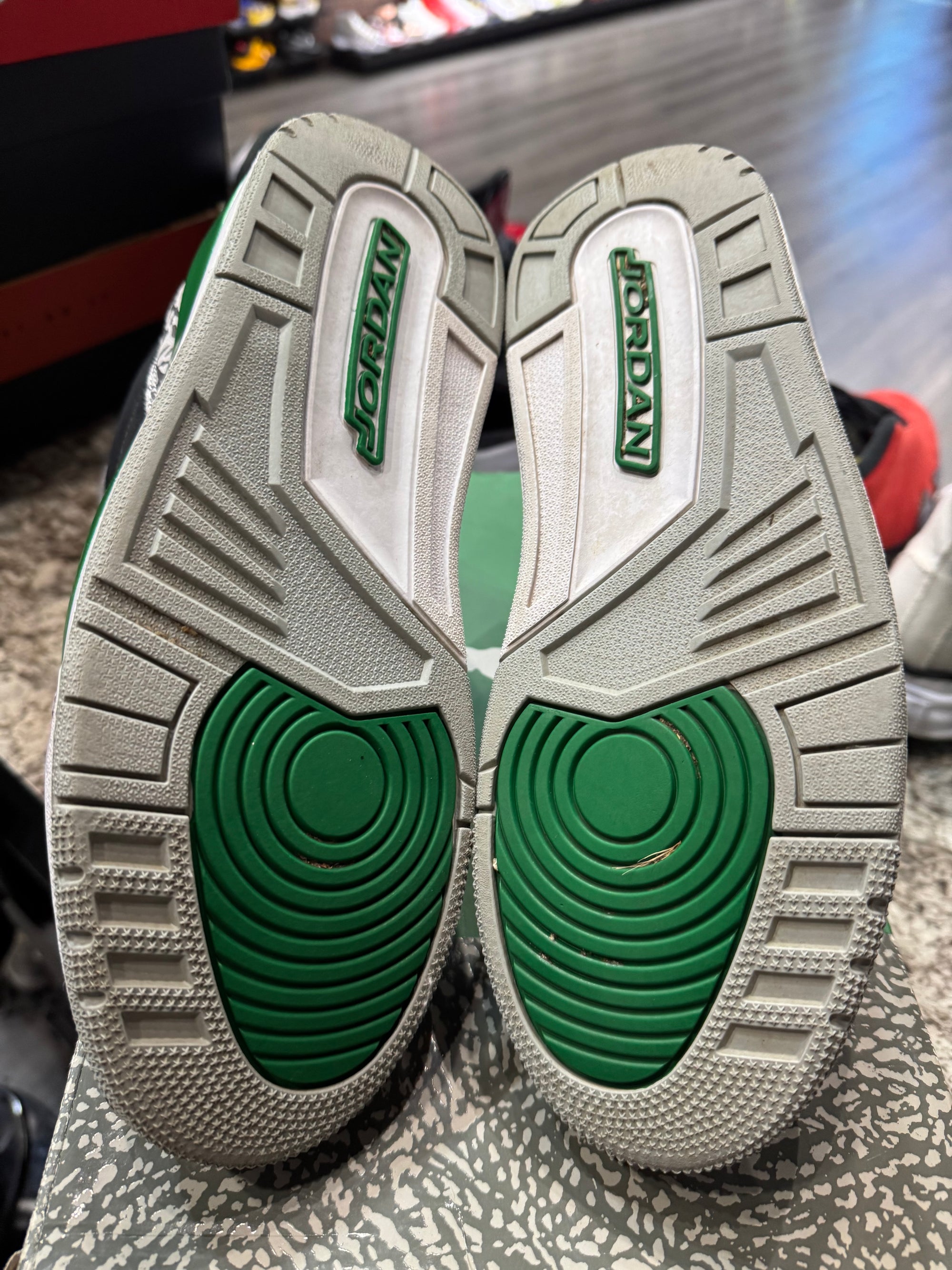 Jordan 3 Retro Pine Green