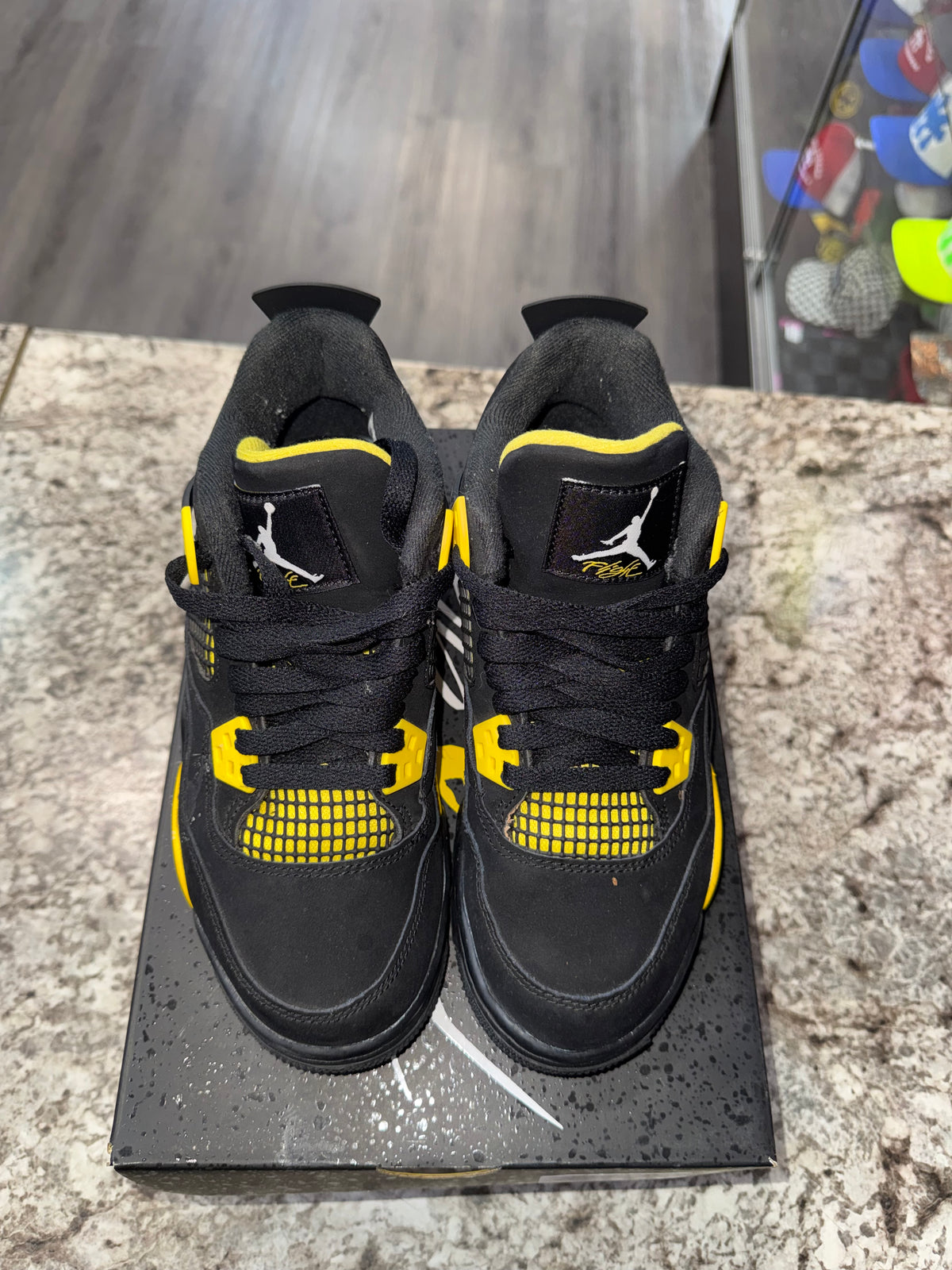 Jordan 4 Retro Thunder (2023) (GS)