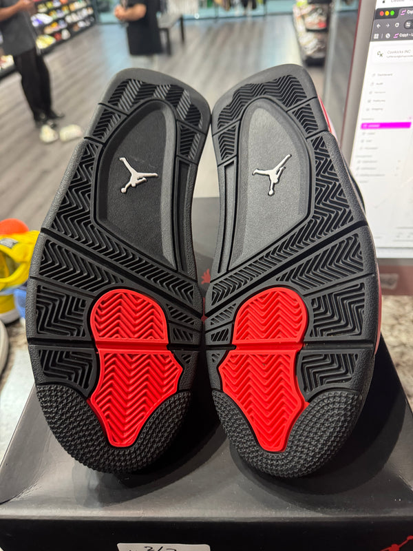 Jordan 4 Retro Red Thunder