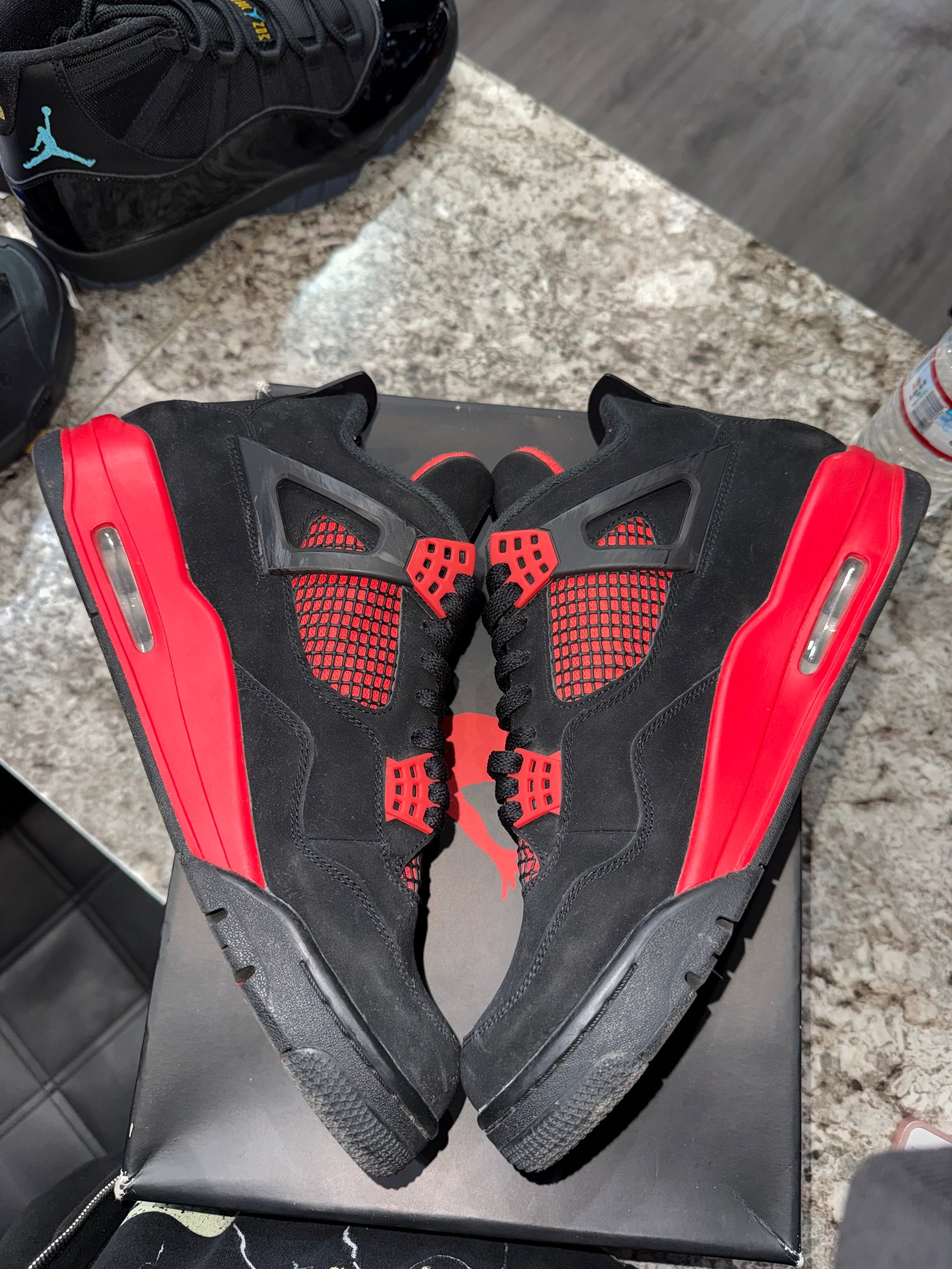 Jordan 4 Retro Red Thunder