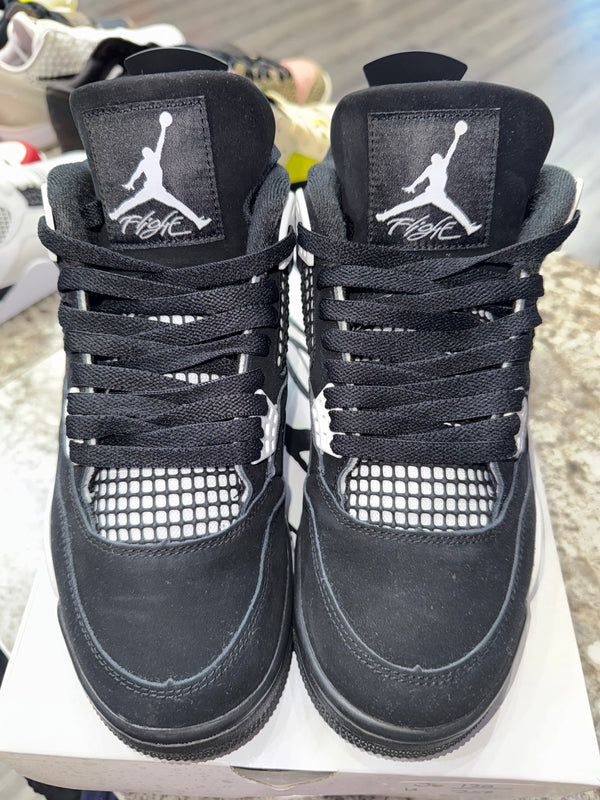 Jordan 4 Retro White Thunder