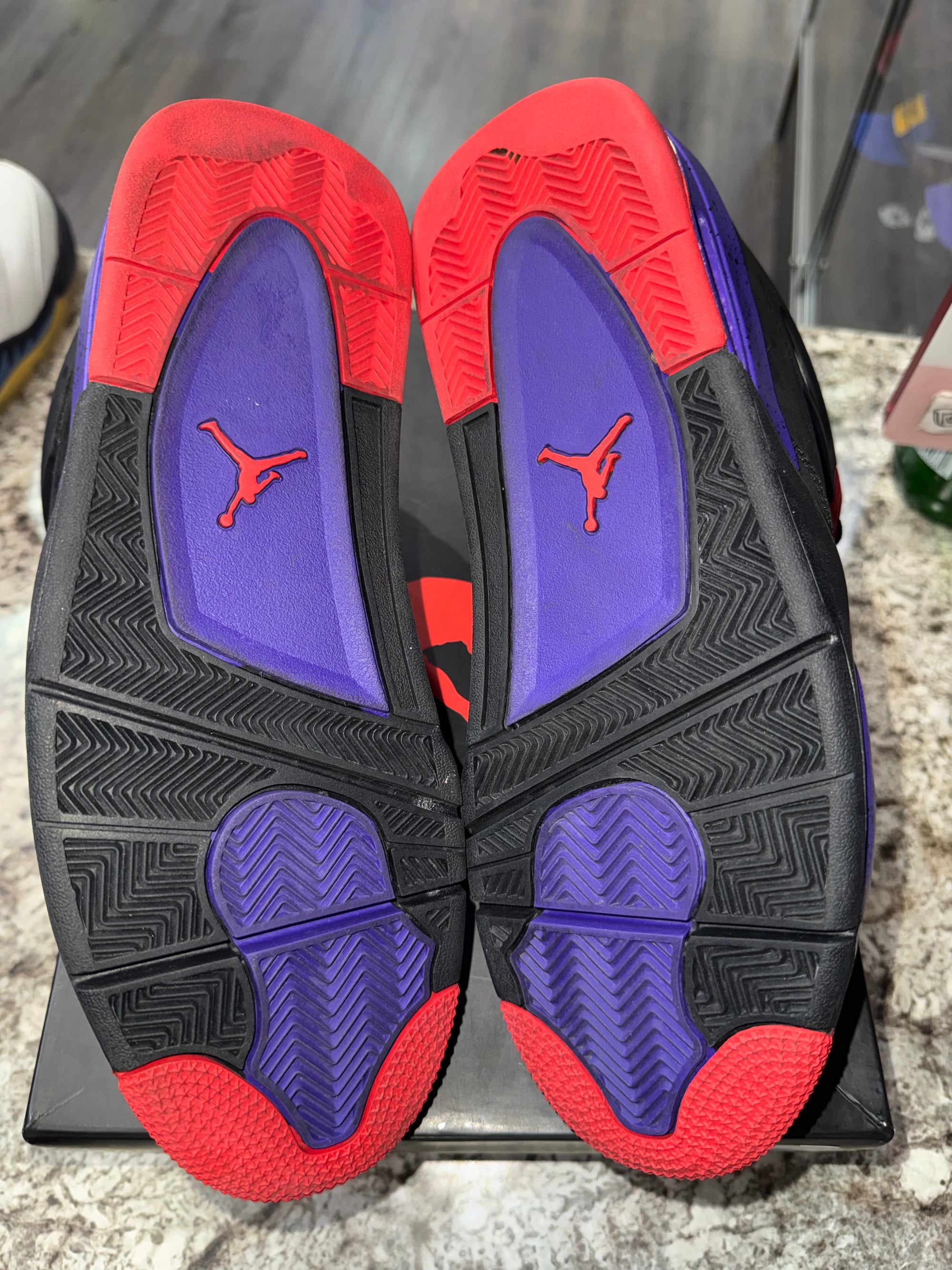 Jordan 4 Retro Raptors (2018)
