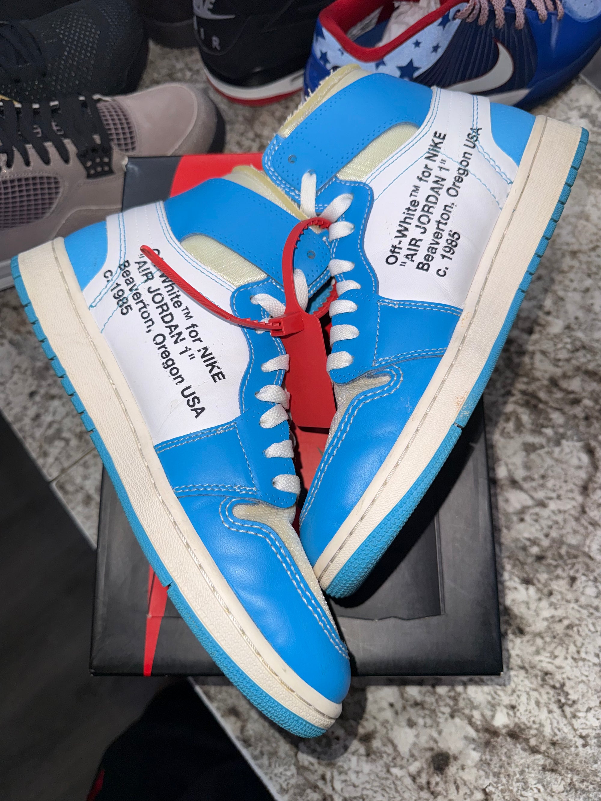 Jordan 1 Retro High Off-White University Blue