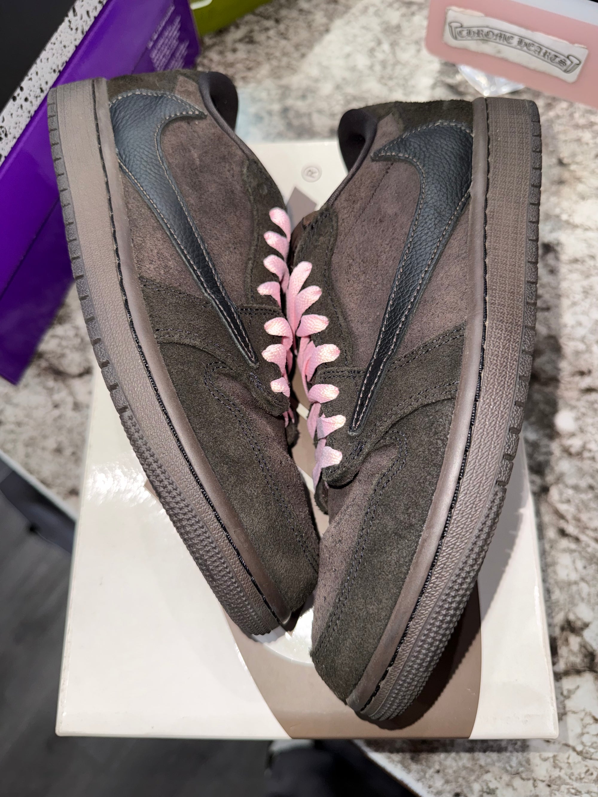 Jordan 1 Retro Low OG SP Travis Scott Velvet Brown