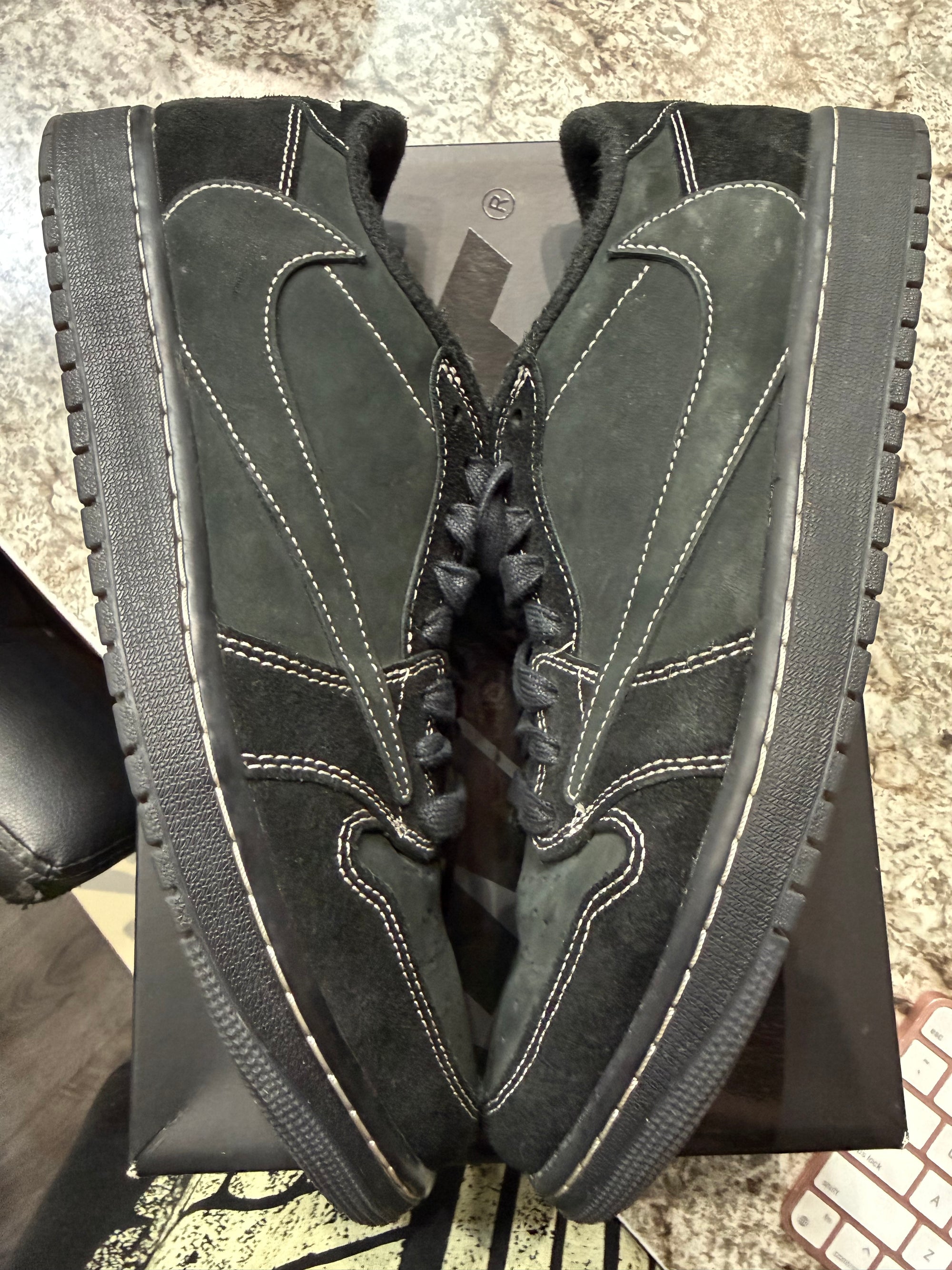 Jordan 1 Retro Low OG SP Travis Scott Black Phantom (DAMAGED BOX)