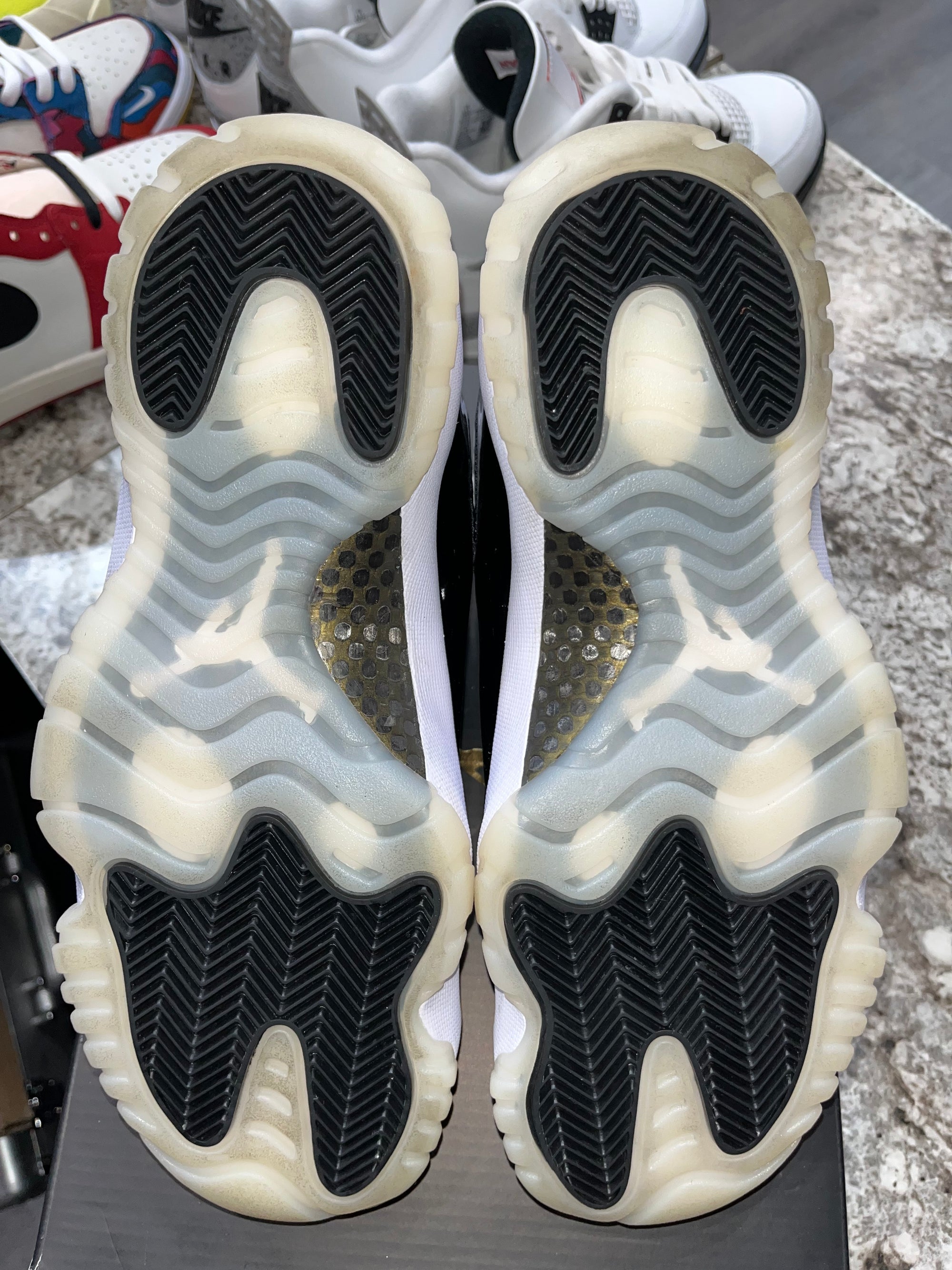 Jordan 11 Retro DMP Gratitude (2023)