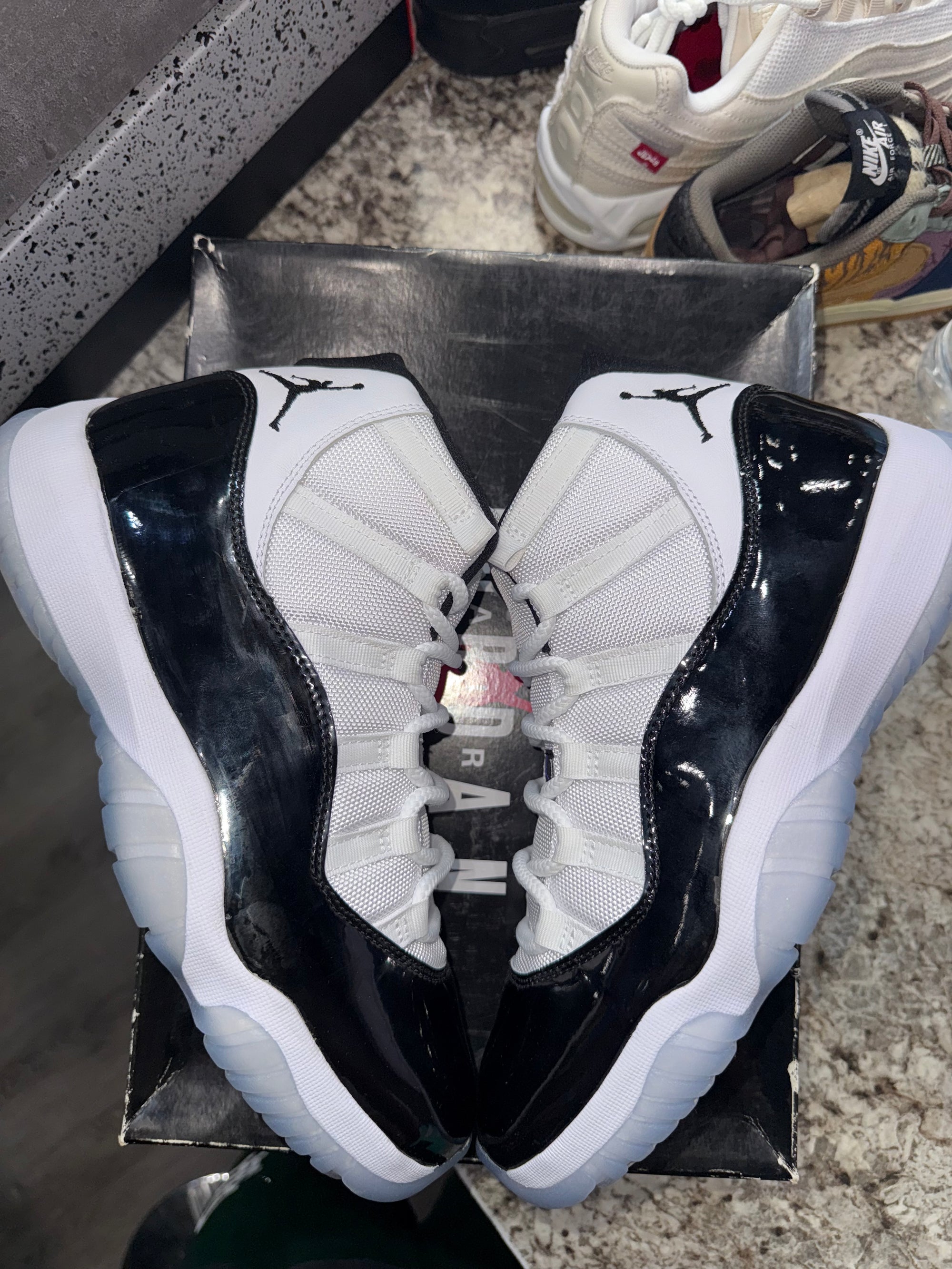 Jordan 11 Retro Concord (2018)