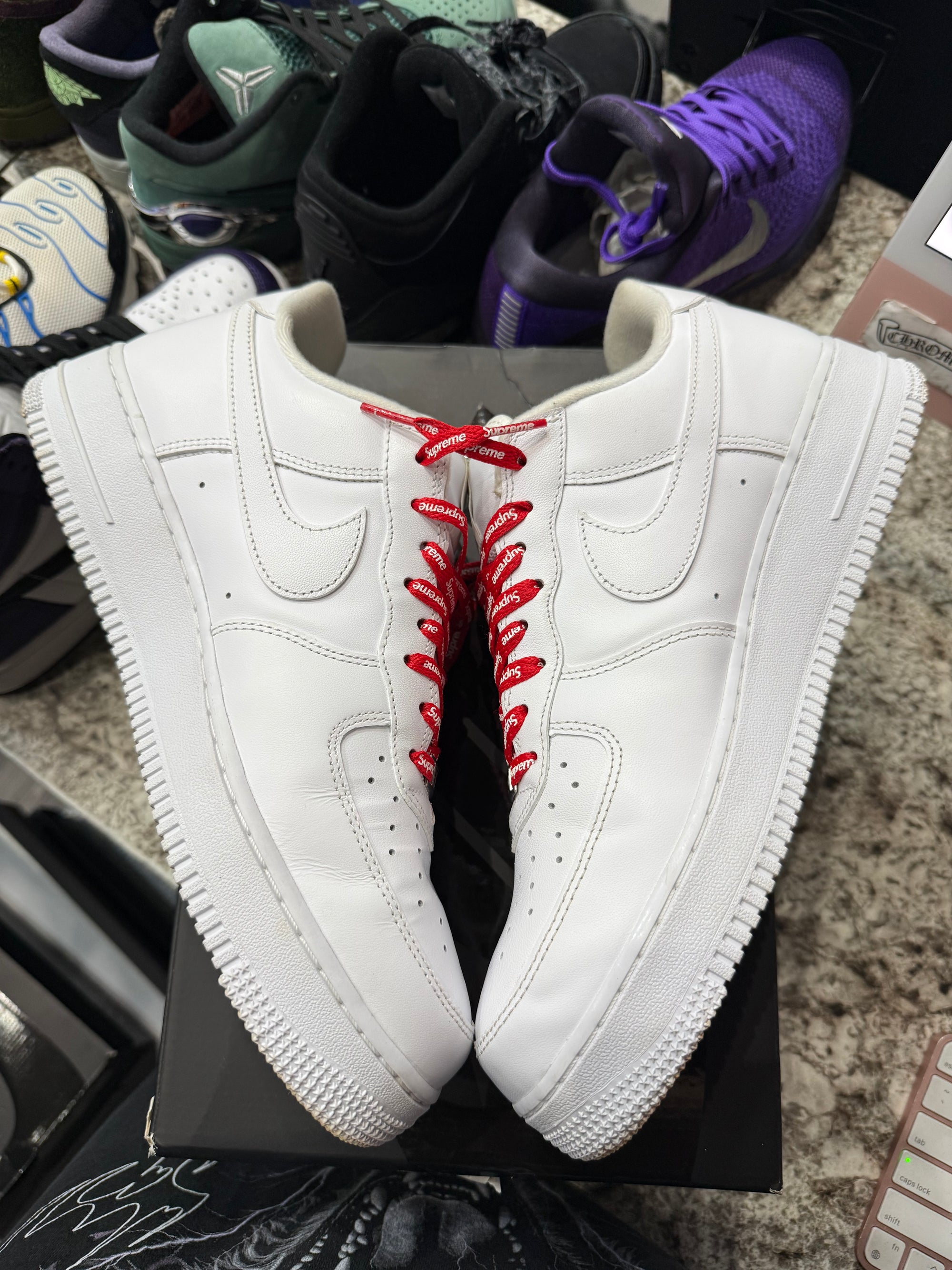 Nike Air Force 1 Low Supreme White