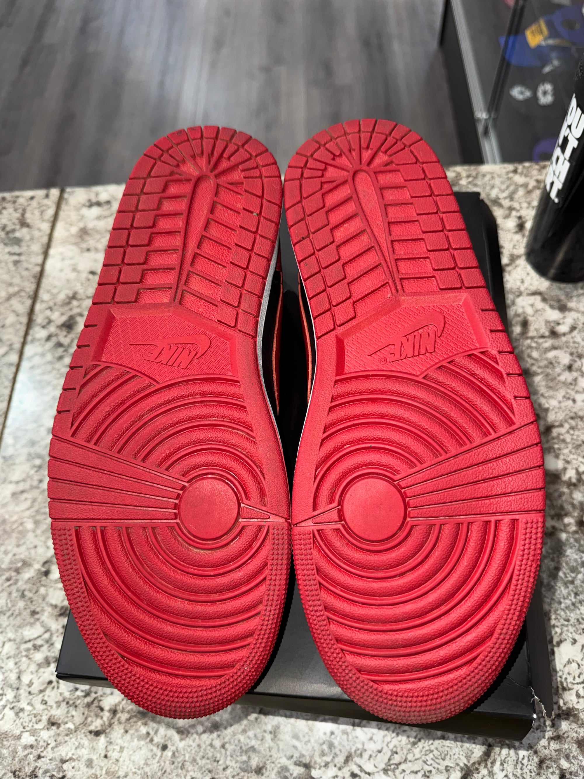 Jordan 1 Retro Low OG Banned