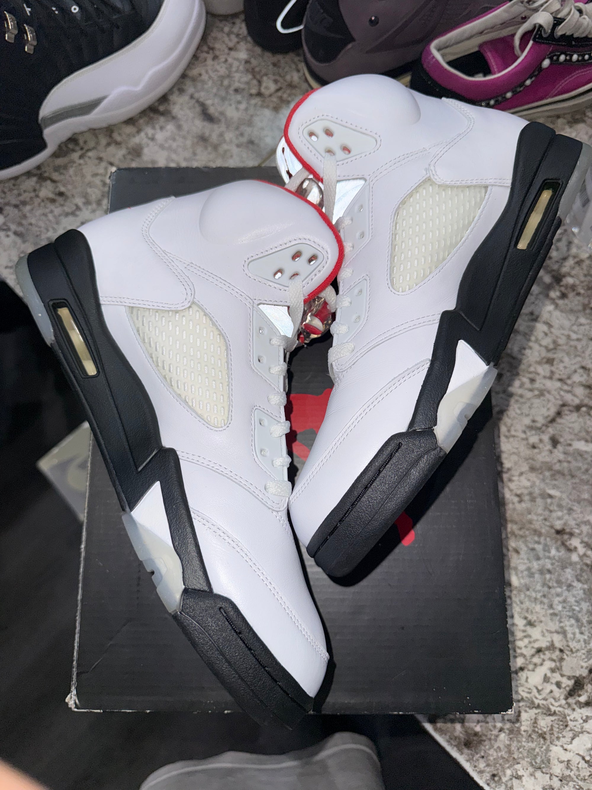 Jordan 5 Retro Fire Red Silver Tongue (2020)