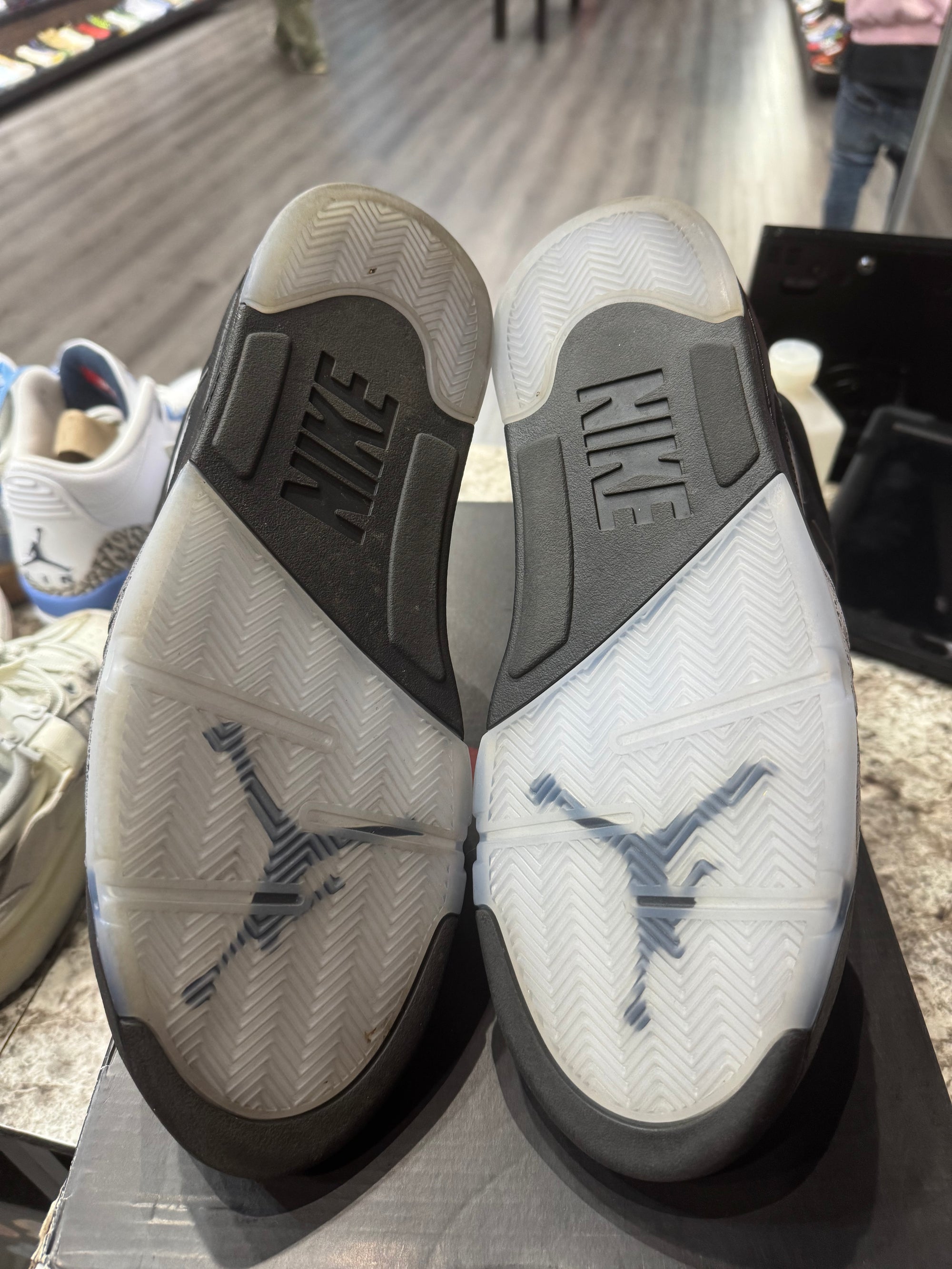 Jordan 5 Retro OG Black Metallic Reimagined