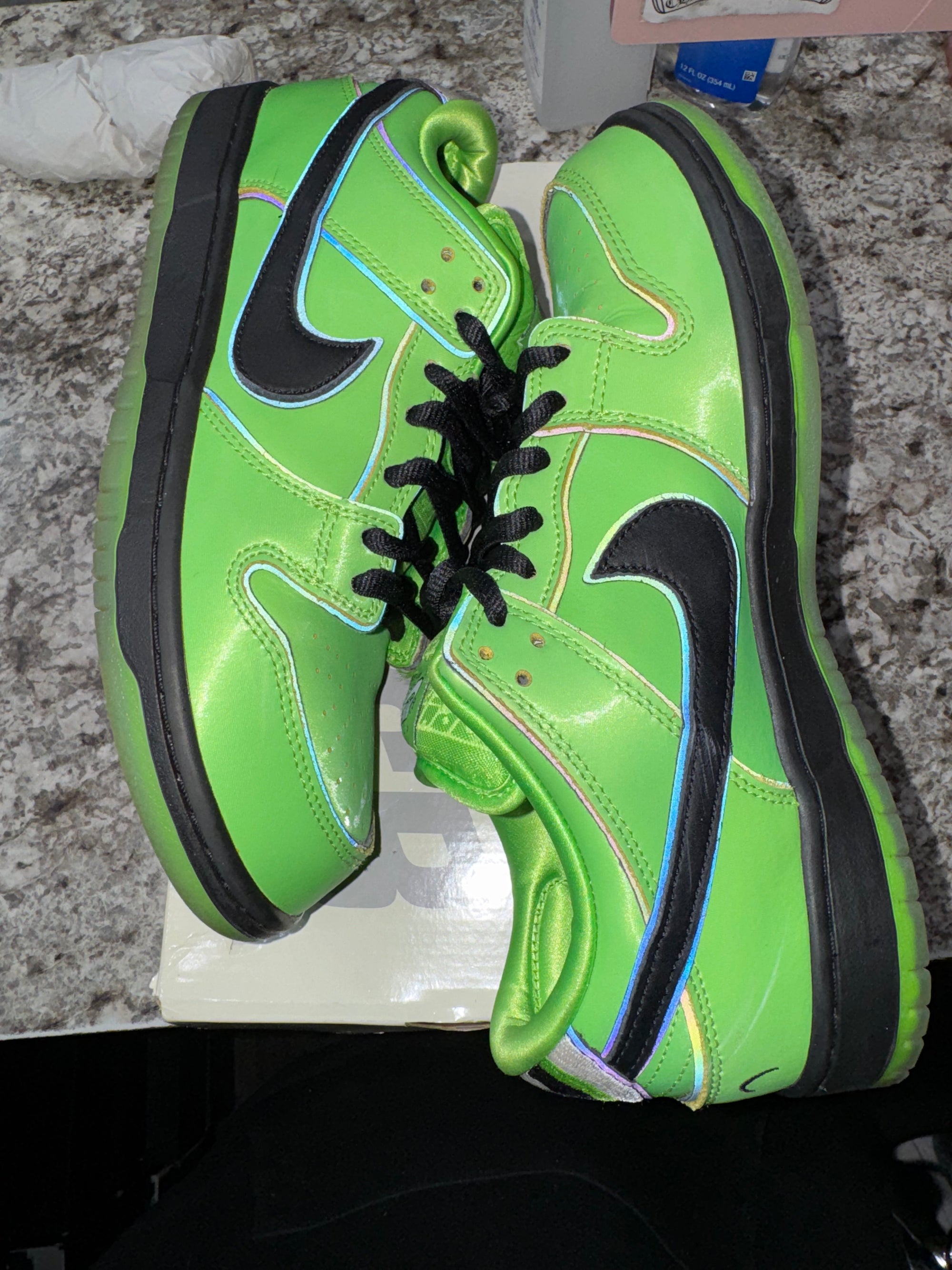 Nike SB Dunk Low The Powerpuff Girls Buttercup