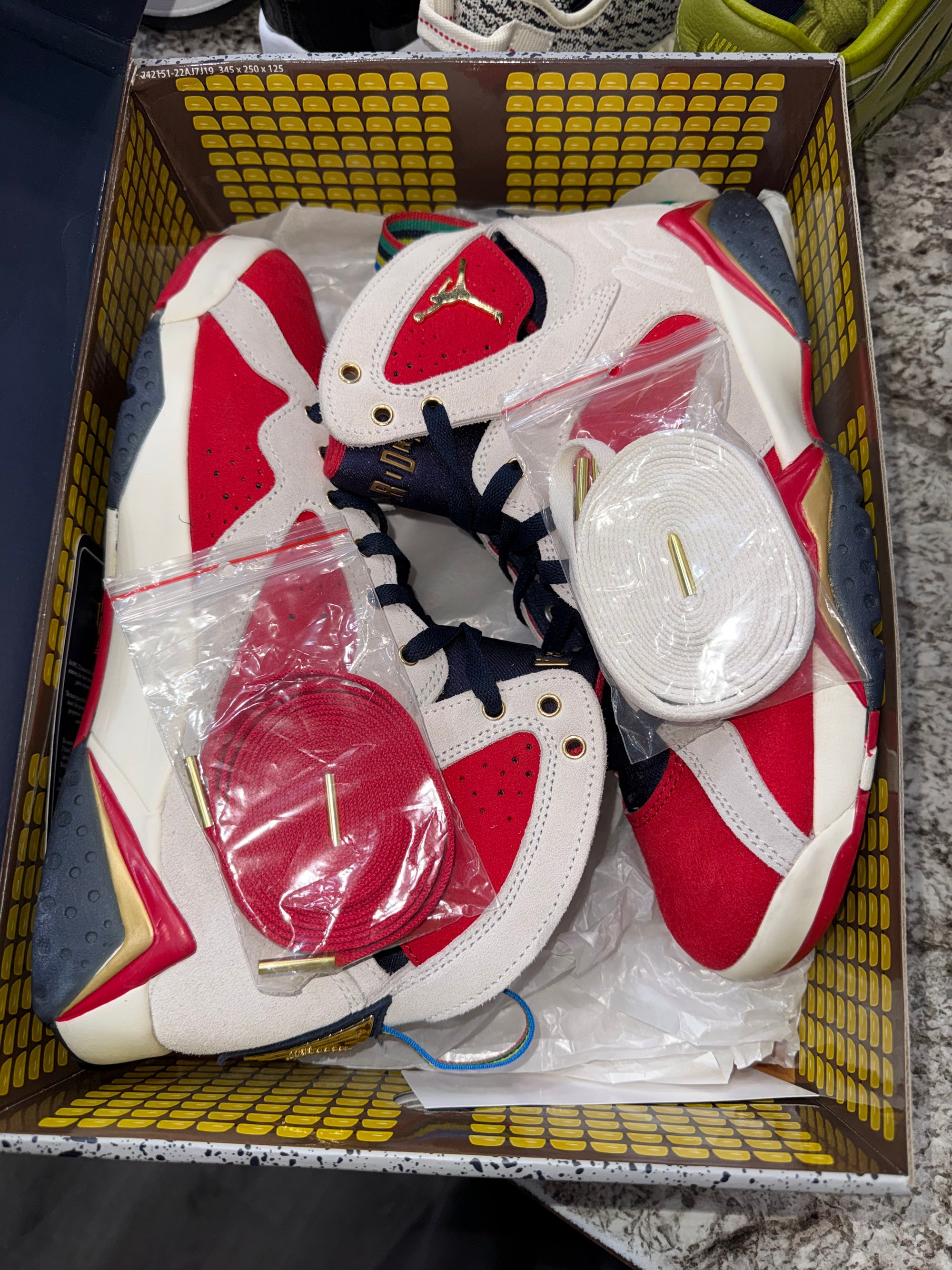 Jordan 7 Retro  Trophy Room New Sheriff in Town