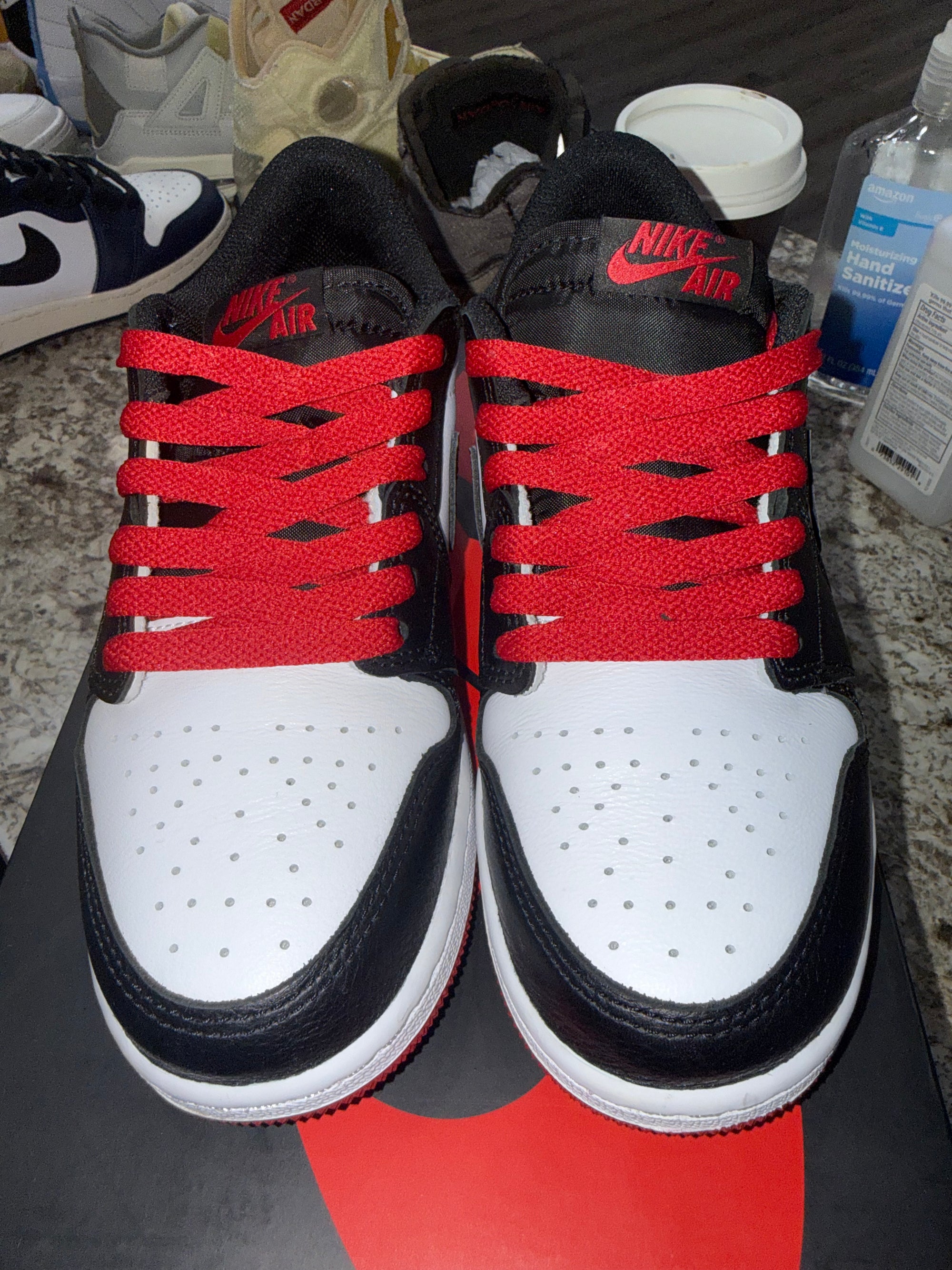 Jordan 1 Retro Low OG Black Toe (2023) (GS)