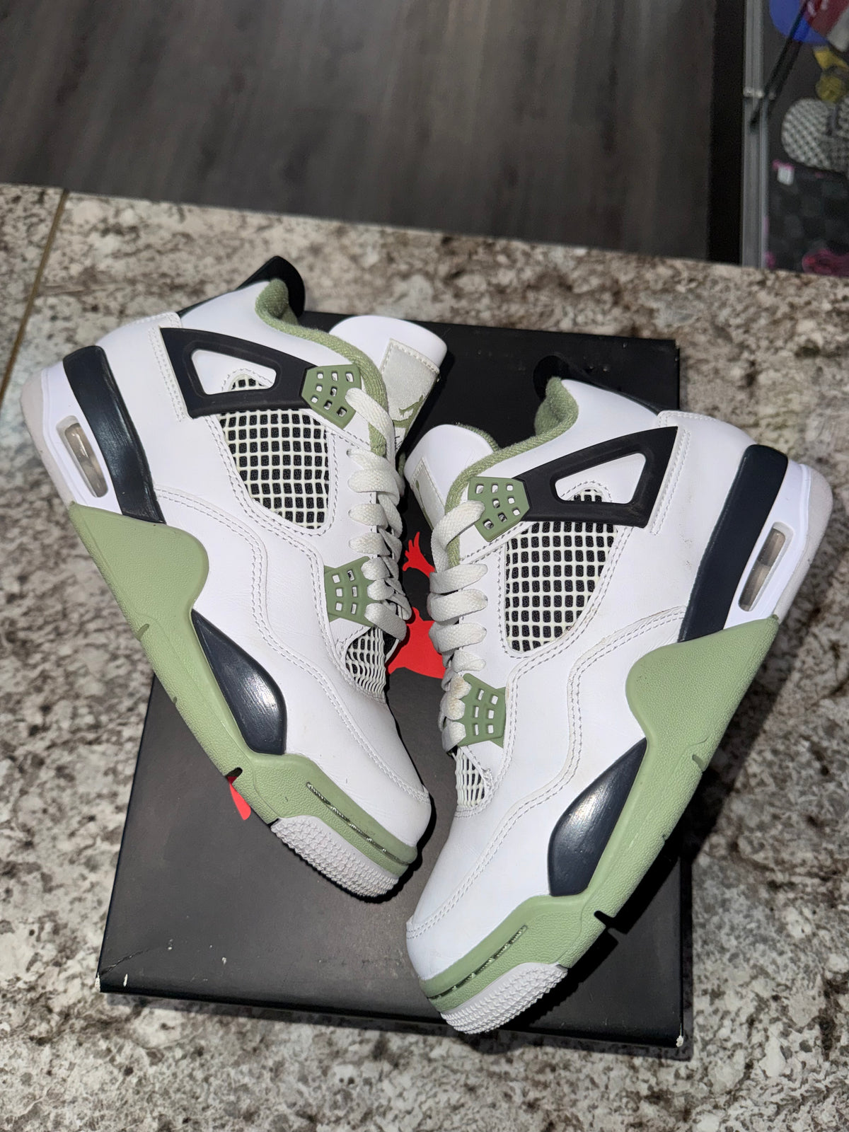 Jordan 4 Retro Seafoam (Women's)