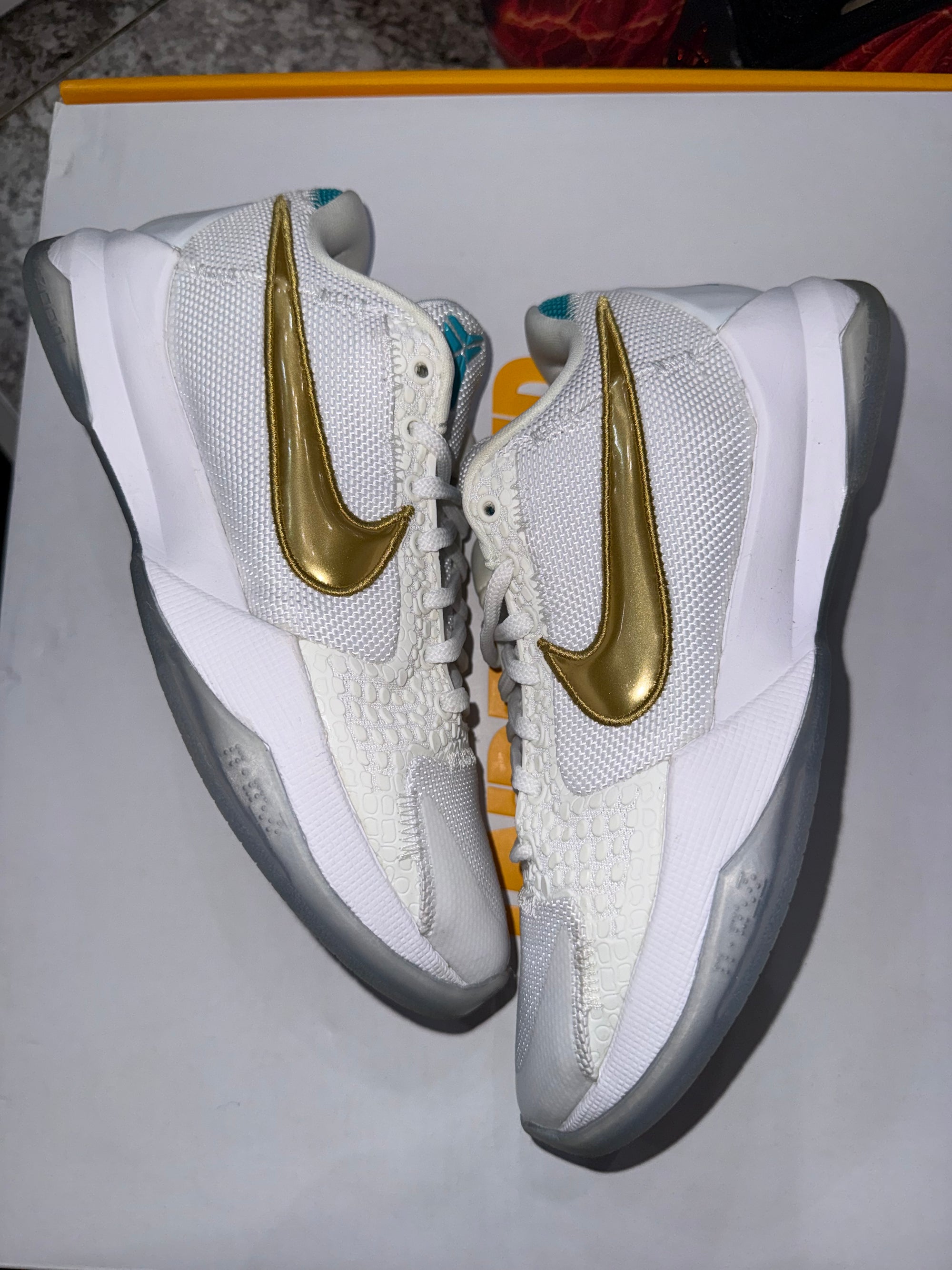 Nike Kobe 5 Protro Undefeated What If Pack