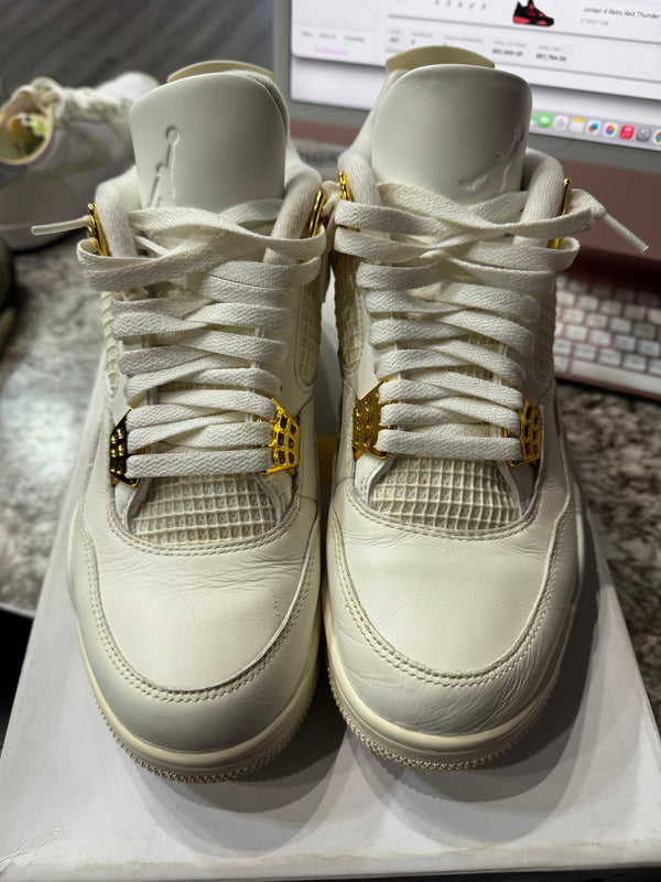 Jordan 4 Retro Metallic Gold (Women's)